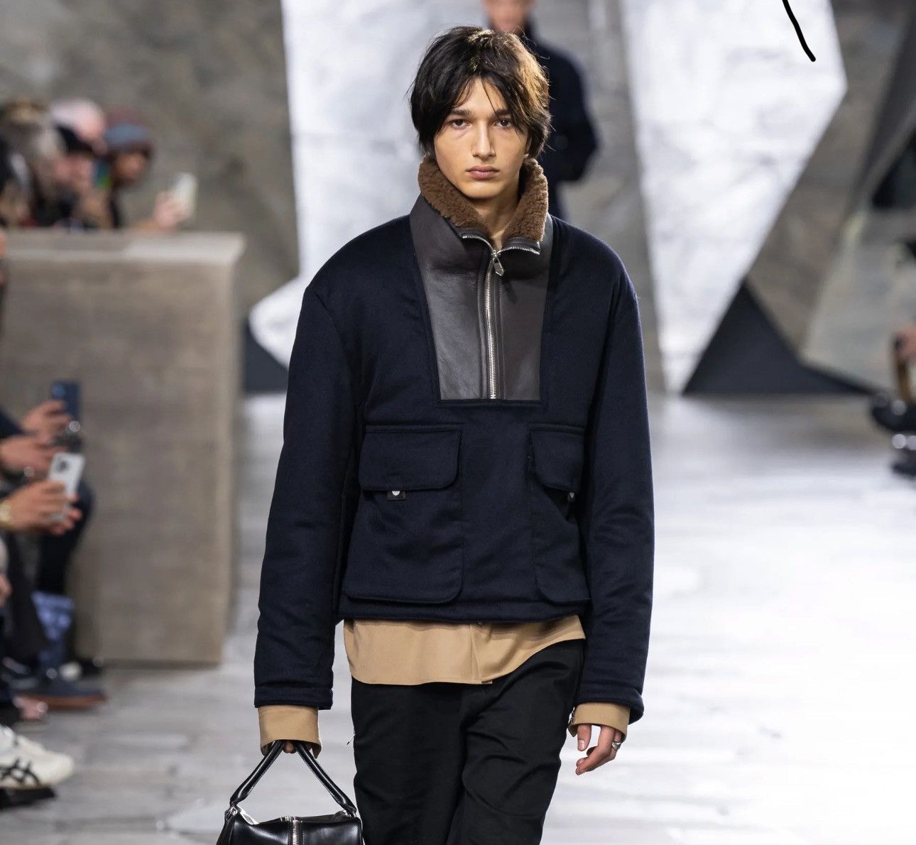 Hermes $8500 Hermes Sherpa Quarter Zip Navy Size US M / EU 48-50 / 2 - 1 Thumbnail