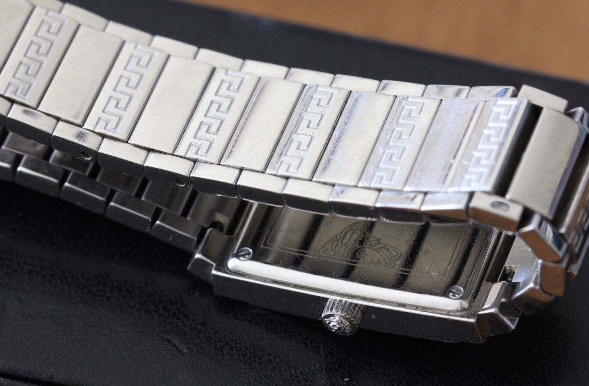 Versace × Vintage Rare Discontinued Versace Landmark Watch Size ONE SIZE - 8 Thumbnail