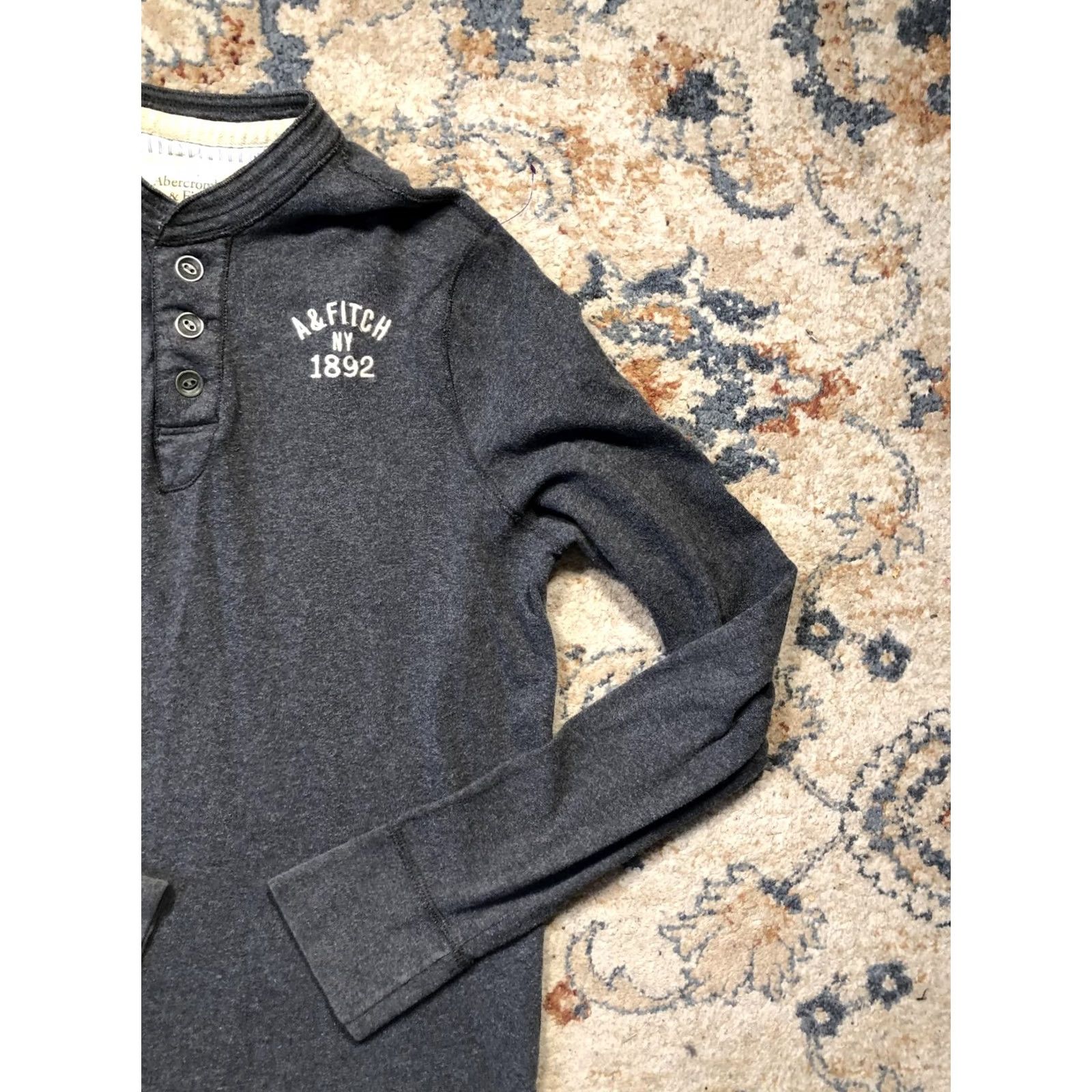 Abercrombie & Fitch Abercrombie & Fitch Shirt Mens 2XL Gray Henley Long Sleeve A&Fitch 1892 Logo Size US XXL / EU 58 / 5 - 4 Thumbnail