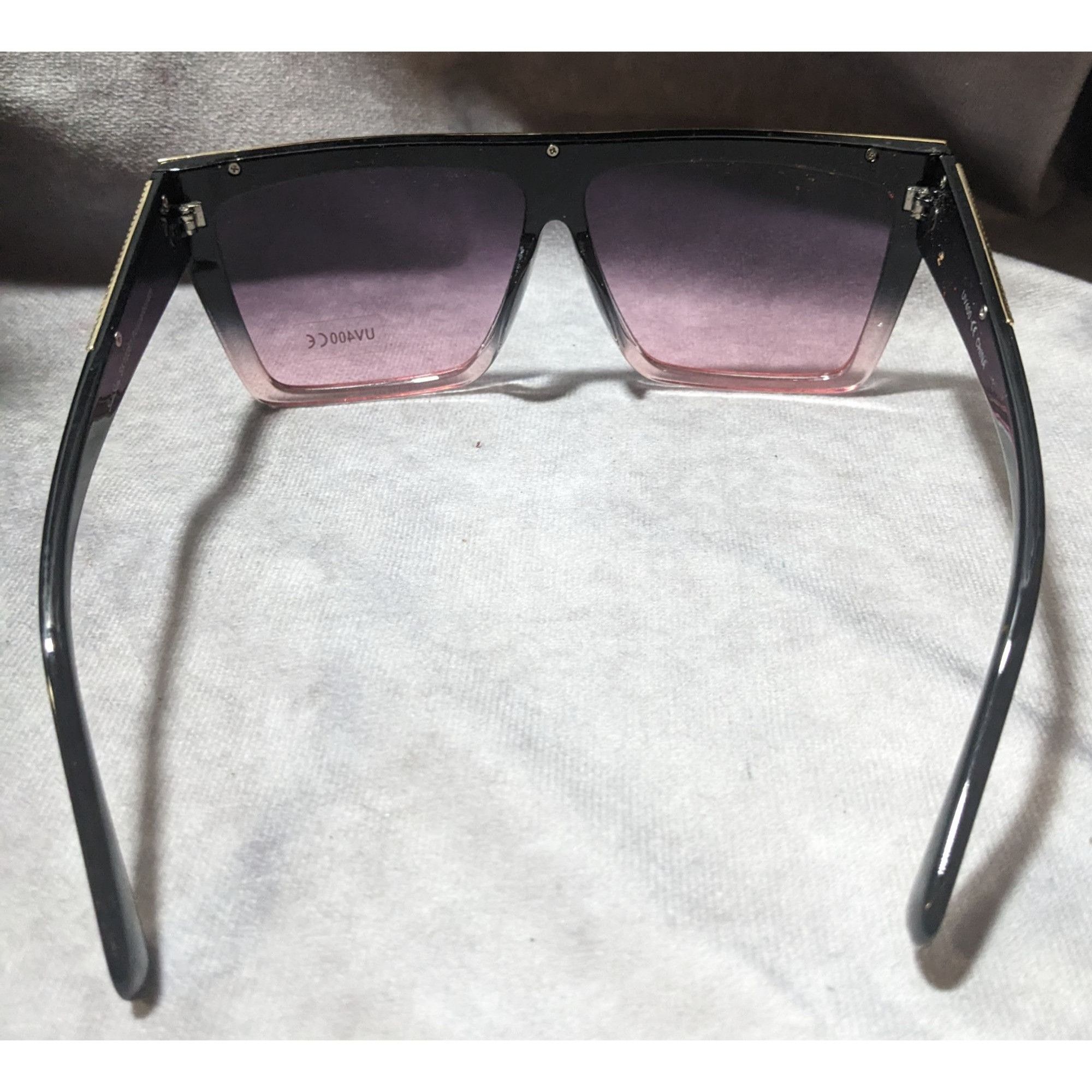 Other Shade Shaks Black And Pink Gold Accent Sunglasses Size ONE SIZE - 3 Thumbnail