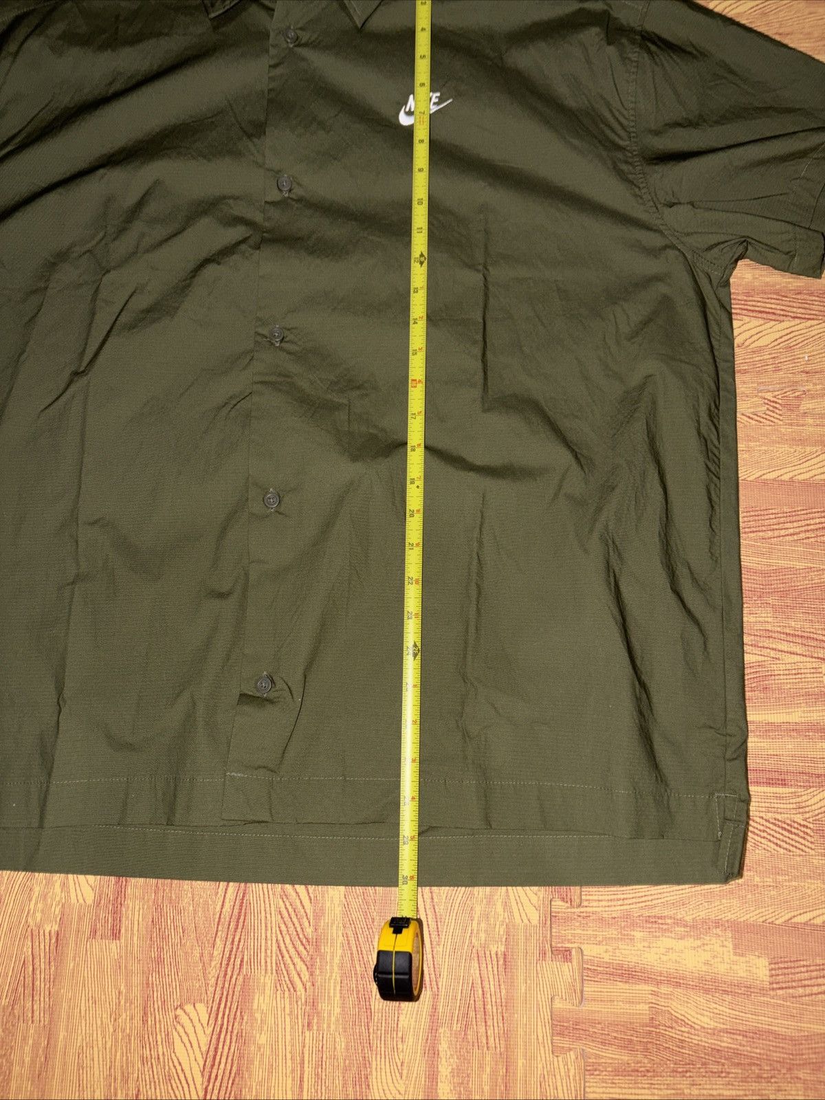Nike NWT Nike Club Men's Short-Sleeve Button-Down Shirt Medium Size US M / EU 48-50 / 2 - 7 Thumbnail