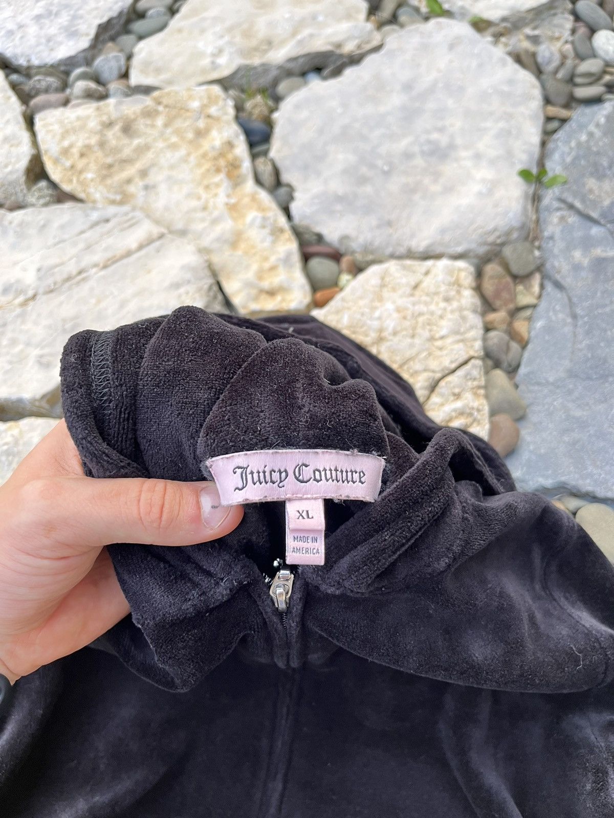 Juicy Couture × Vintage Vintage Juicy Couture y2k velvet choose couture zip hoodie Size XL / US 12-14 / IT 48-50 - 9 Thumbnail