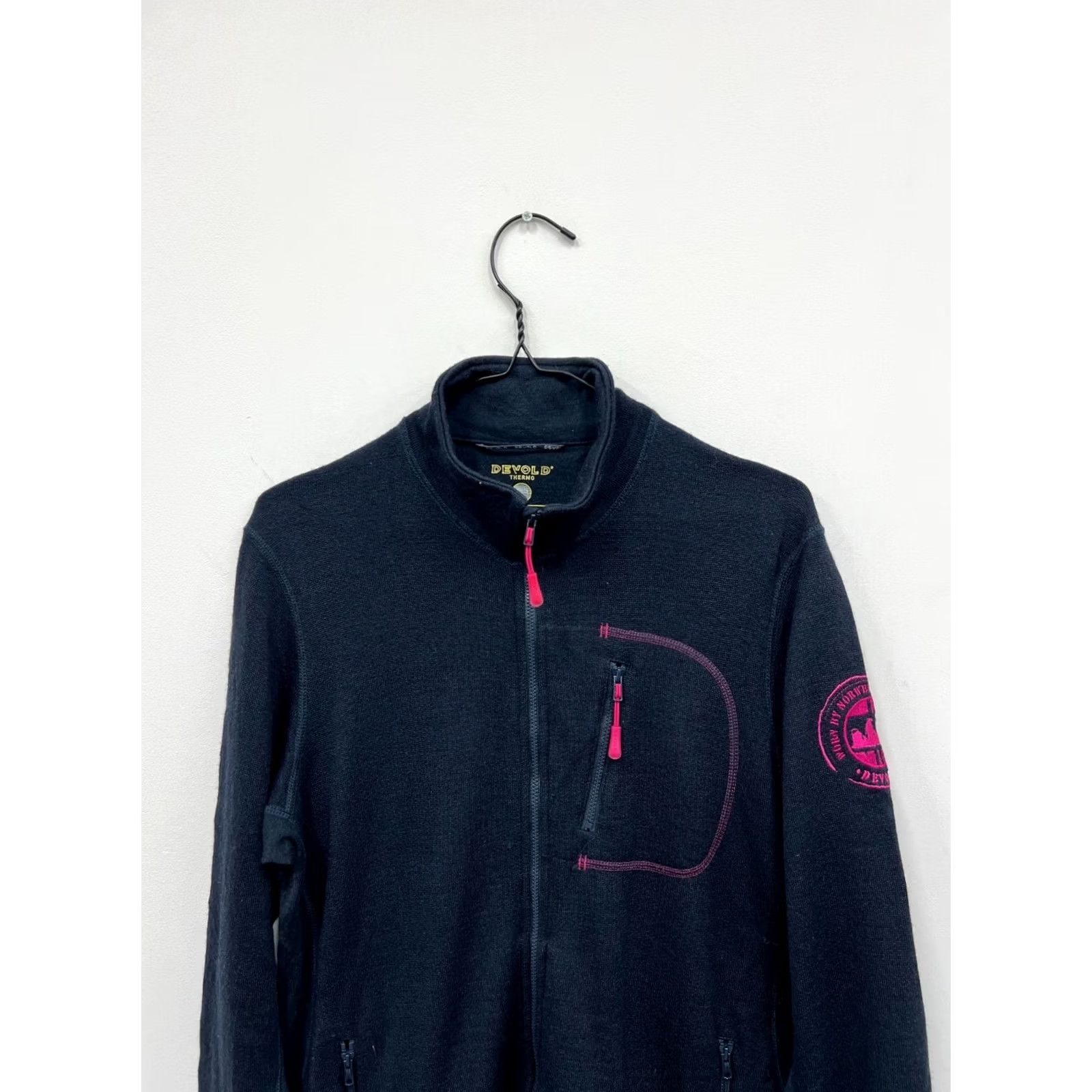 Vintage DEVOLD Norway Jacket Womens L Wool 100% Dark Navy Outdoor Outdoor Wool Jacket Womens L 1990s? Size L / US 10 / IT 46 - 3 Thumbnail