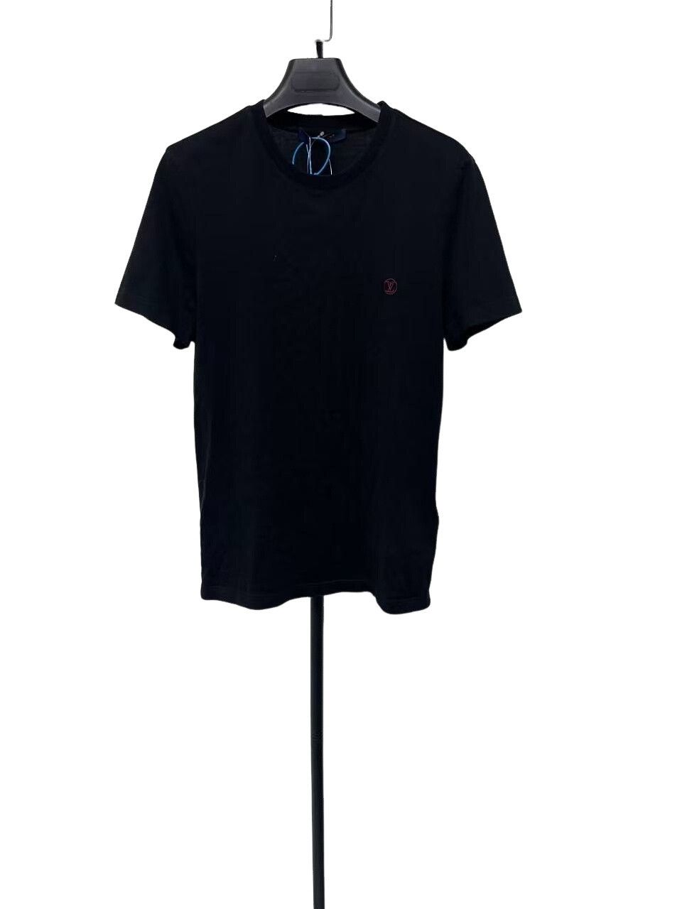 Louis Vuitton Louis Vuitton Logo Embroidery T-Shirt XS Size US XS / EU 42 / 0 - 1 Thumbnail
