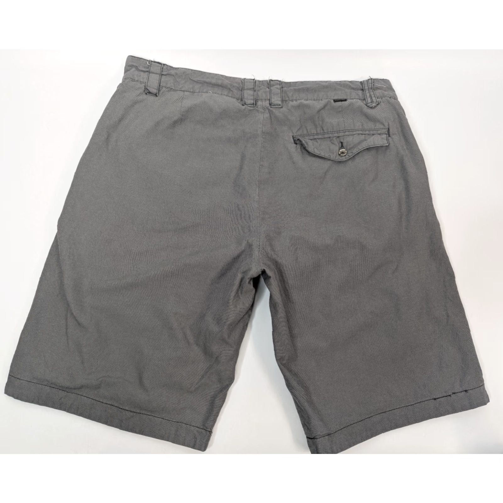 Oakley Oakley Addison Striped Reversible Shorts Mens Size 34 Chino Gray 9 In Inseam Pockets Logo Size US 34 / EU 50 - 4 Thumbnail