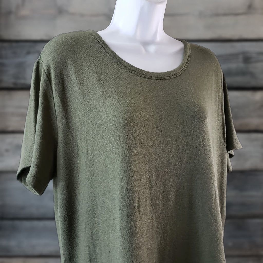 Vintage Wilfred Free Womens Knit Top Sz Large Green Short Sleeve Rayon Blend Shirt Adult Large Green Knit Wilfred Free Womens T-Shirt 90s? Size L / US 10 / IT 46 - 1 Thumbnail