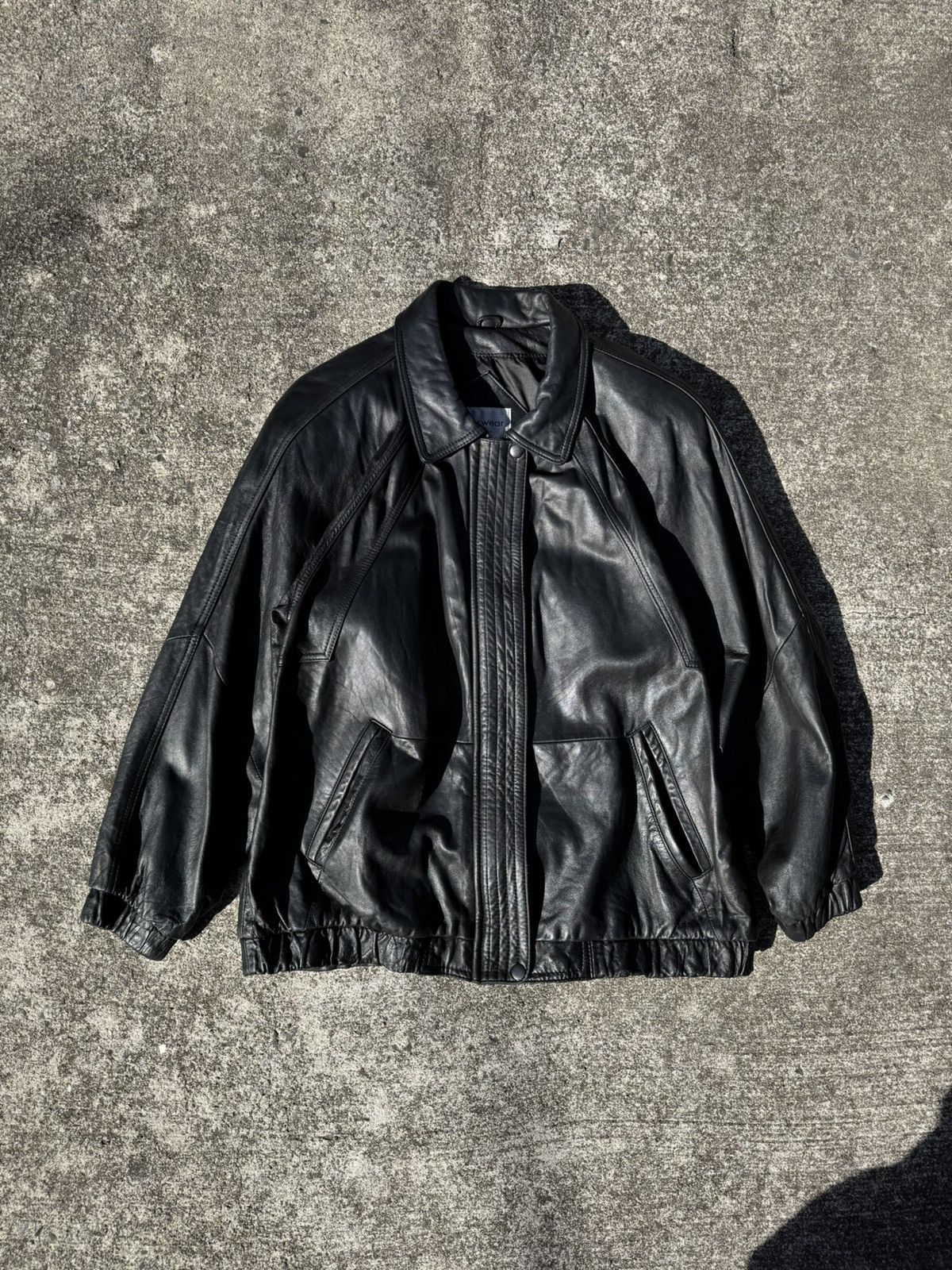 Vintage Vintage Black leather Jacket. Size US L / EU 52-54 / 3 - 1 Thumbnail