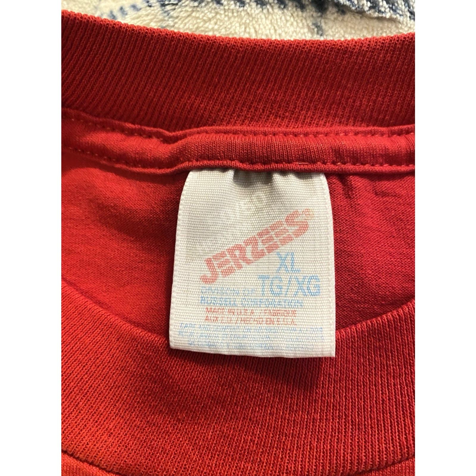 Jerzees VINTAGE Jerzees Giant Panda Bear Graphic T Shirt Red XL Mens Short Sleeve Crew Neck 1990s Grunge Nature Animals 90s Size US XL / EU 56 / 4 - 3 Thumbnail