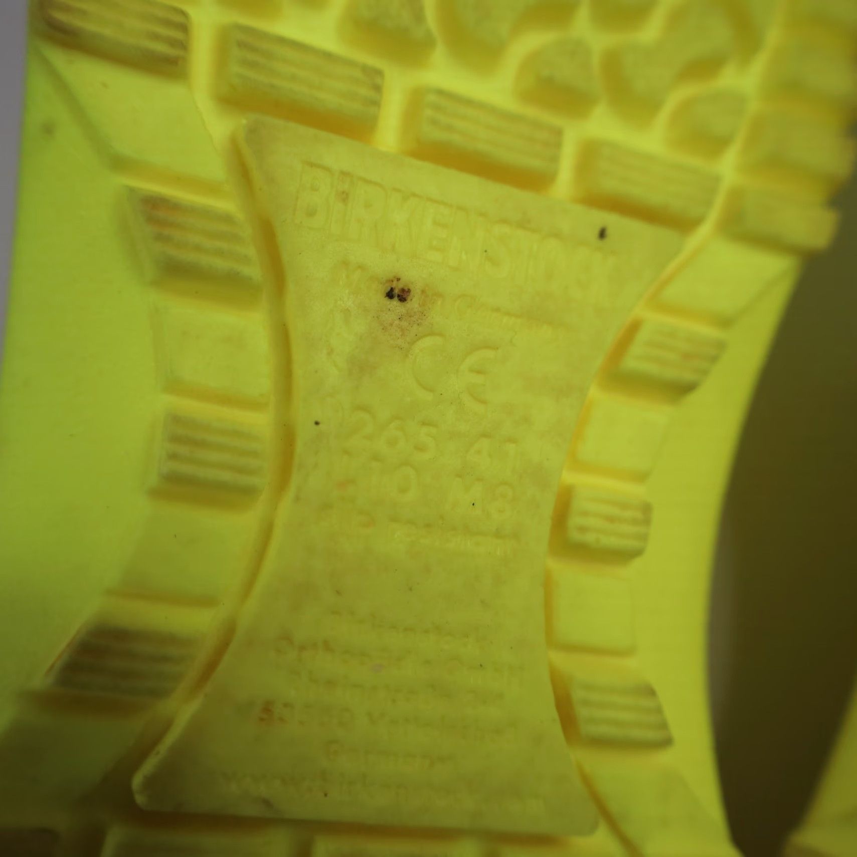 Birkenstock Birkenstock Super-Birki Womens 10 / Mens 8 Rubber Clogs Yellow VINTAGE? Size US 10 / IT 40 - 6 Thumbnail