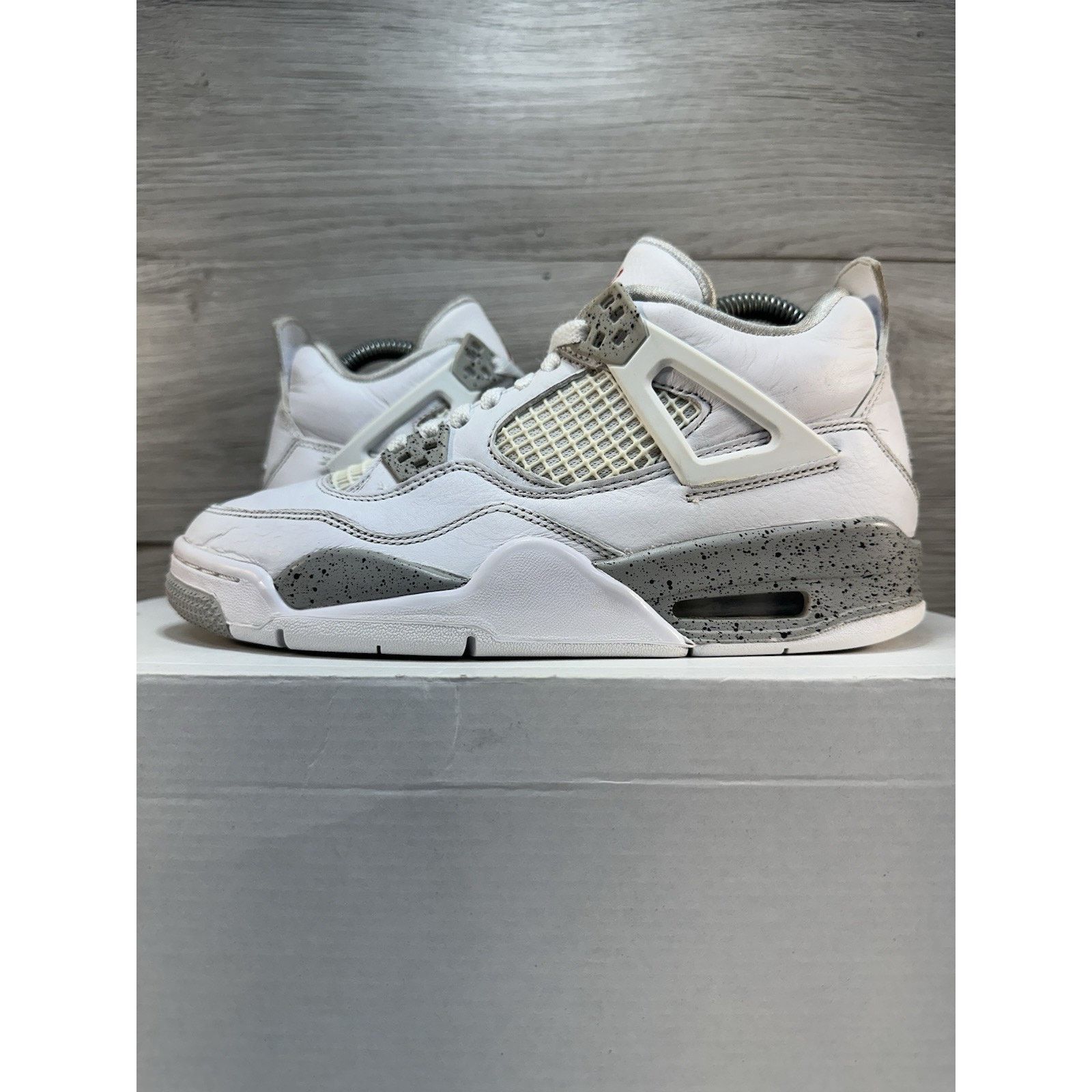 Jordan Brand Jordan 4 Retro White Oreo GS - Size 6.5y Size US 6.5 / EU 39-40 - 1 Thumbnail