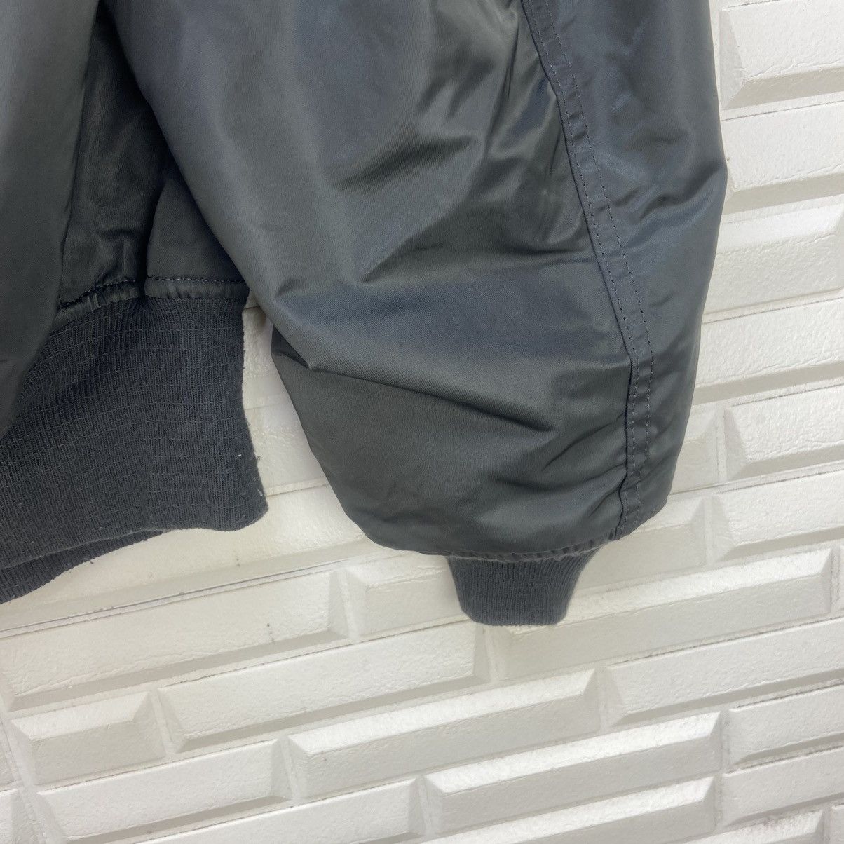 Alpha Industries Vintage Alpha Industries USAF Flight Bomber MA-1 Jacket Size US L / EU 52-54 / 3 - 14 Thumbnail