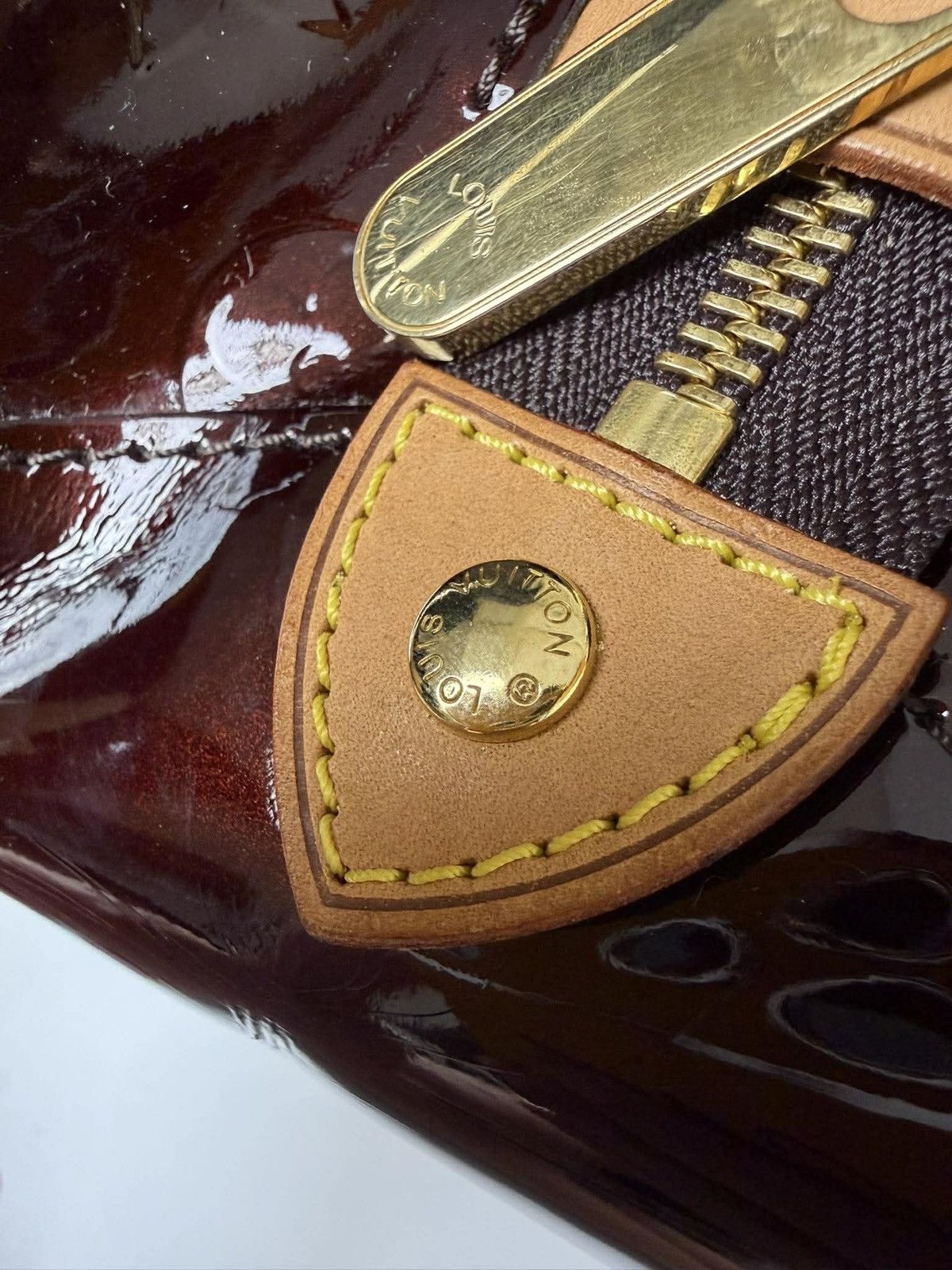 Louis Vuitton Louis Vuitton Monogram Vernis Rosewood Avenue Shoulder Bag Size ONE SIZE - 12 Thumbnail