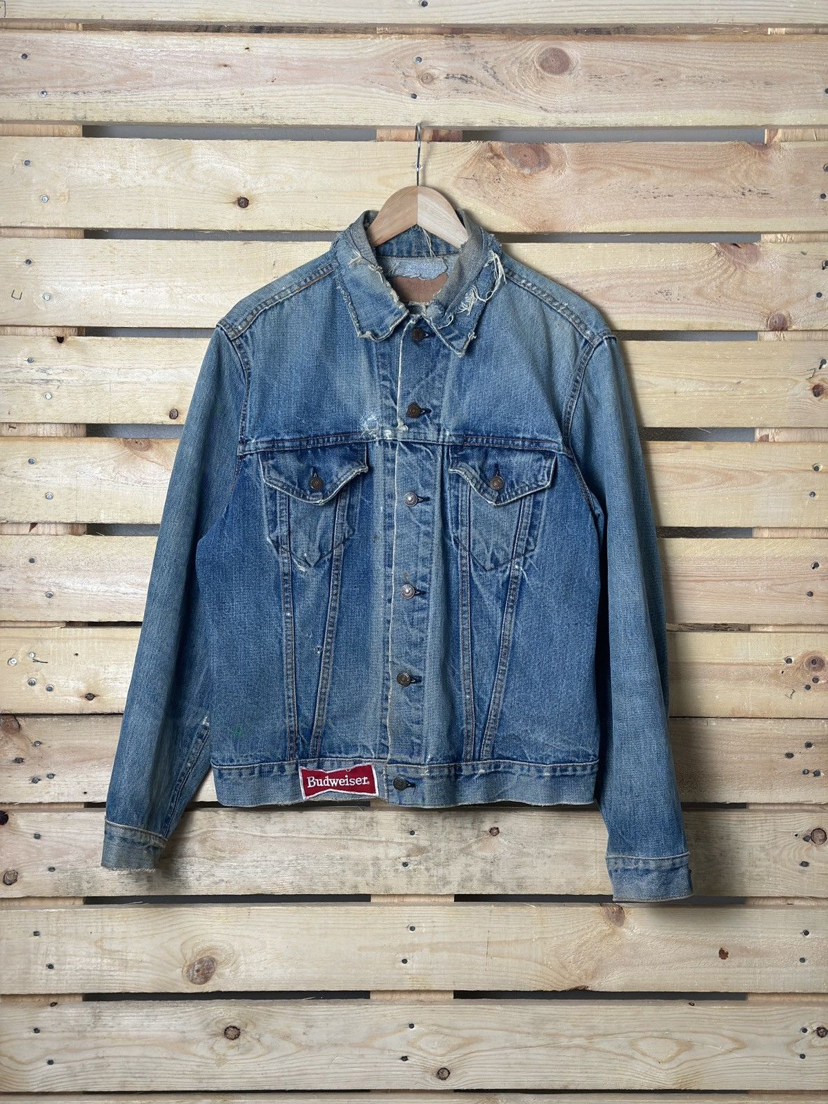 Levi's × Vintage Vintage Distressed Levi’s Denim Jacket Size US M / EU 48-50 / 2 - 1 Thumbnail