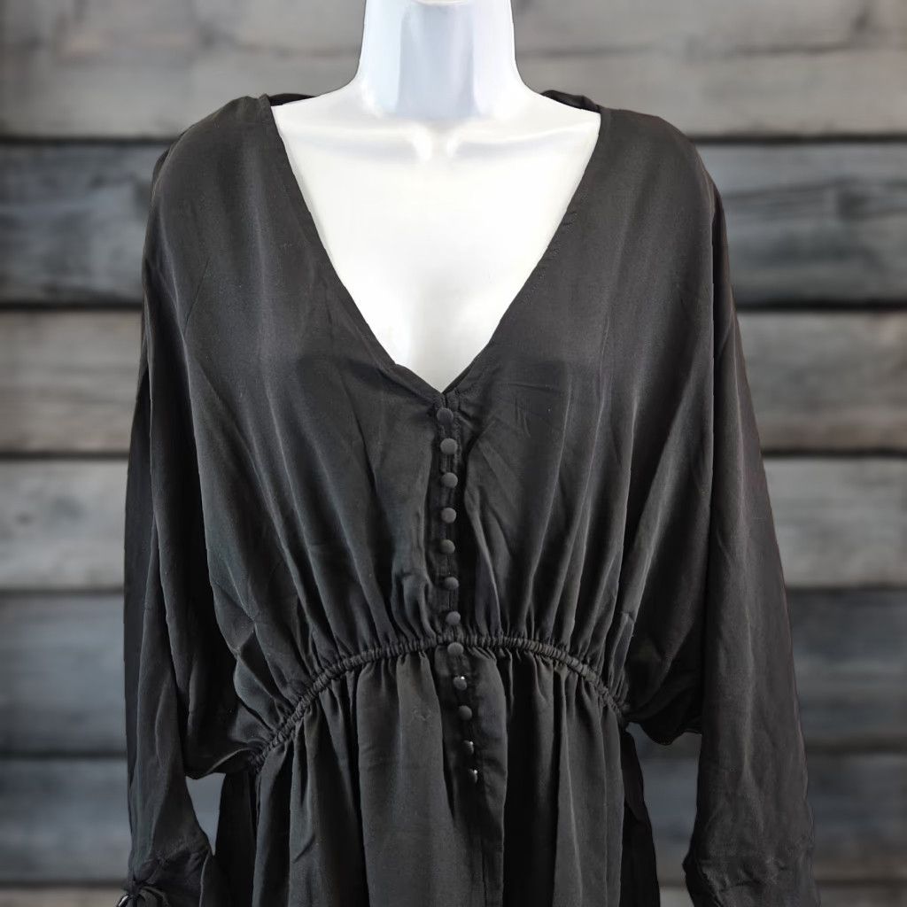 Elizabeth and James VINTAGE Textile Elizabeth and James Womens Top XL Solid Black V-Neck Dolman Sleeves Size XL / US 12-14 / IT 48-50 - 1 Thumbnail