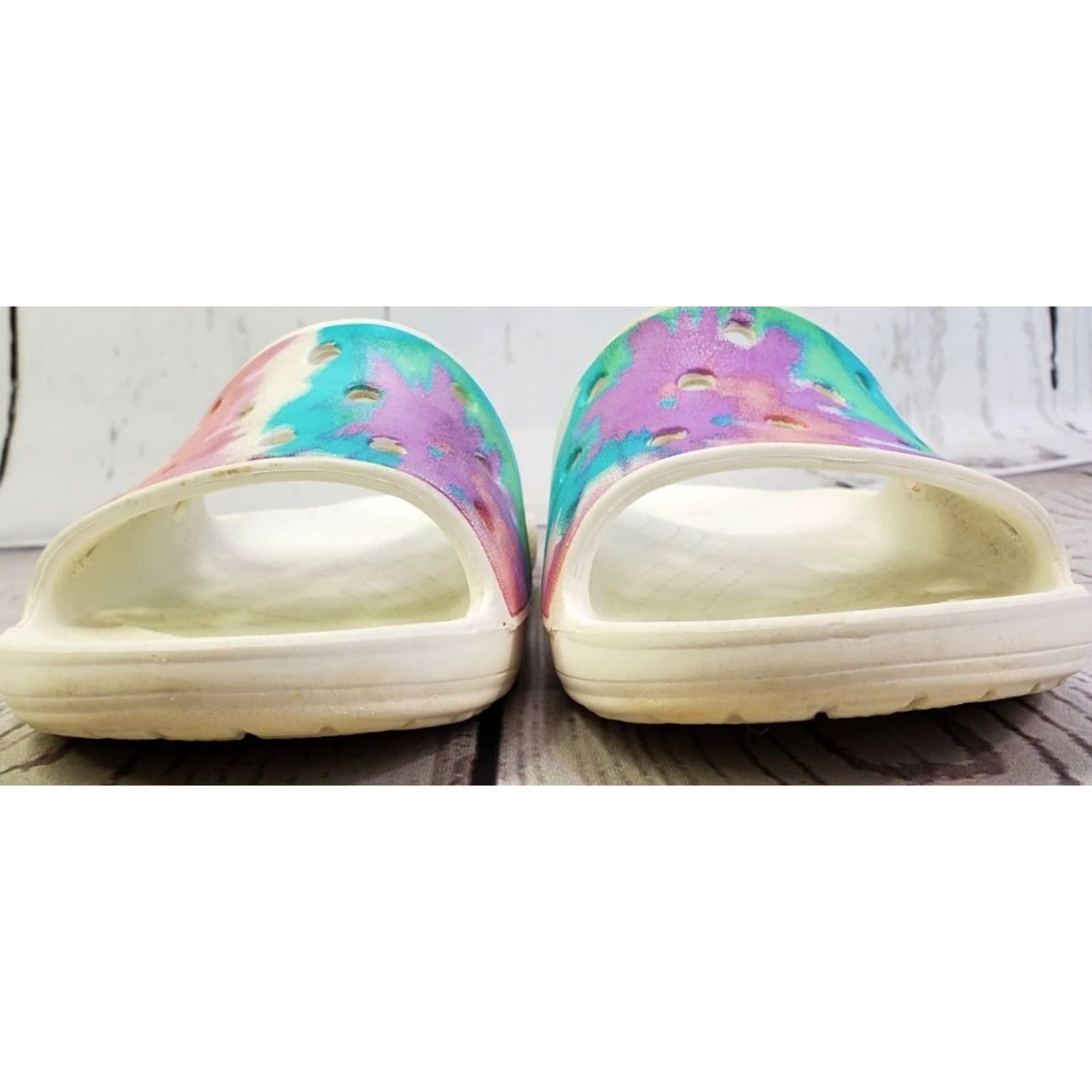 Crocs Crocs Classic Slip-On Slides Women 11 White Multicolor Comfortable Sandals Size US 11 / IT 41 - 3 Thumbnail