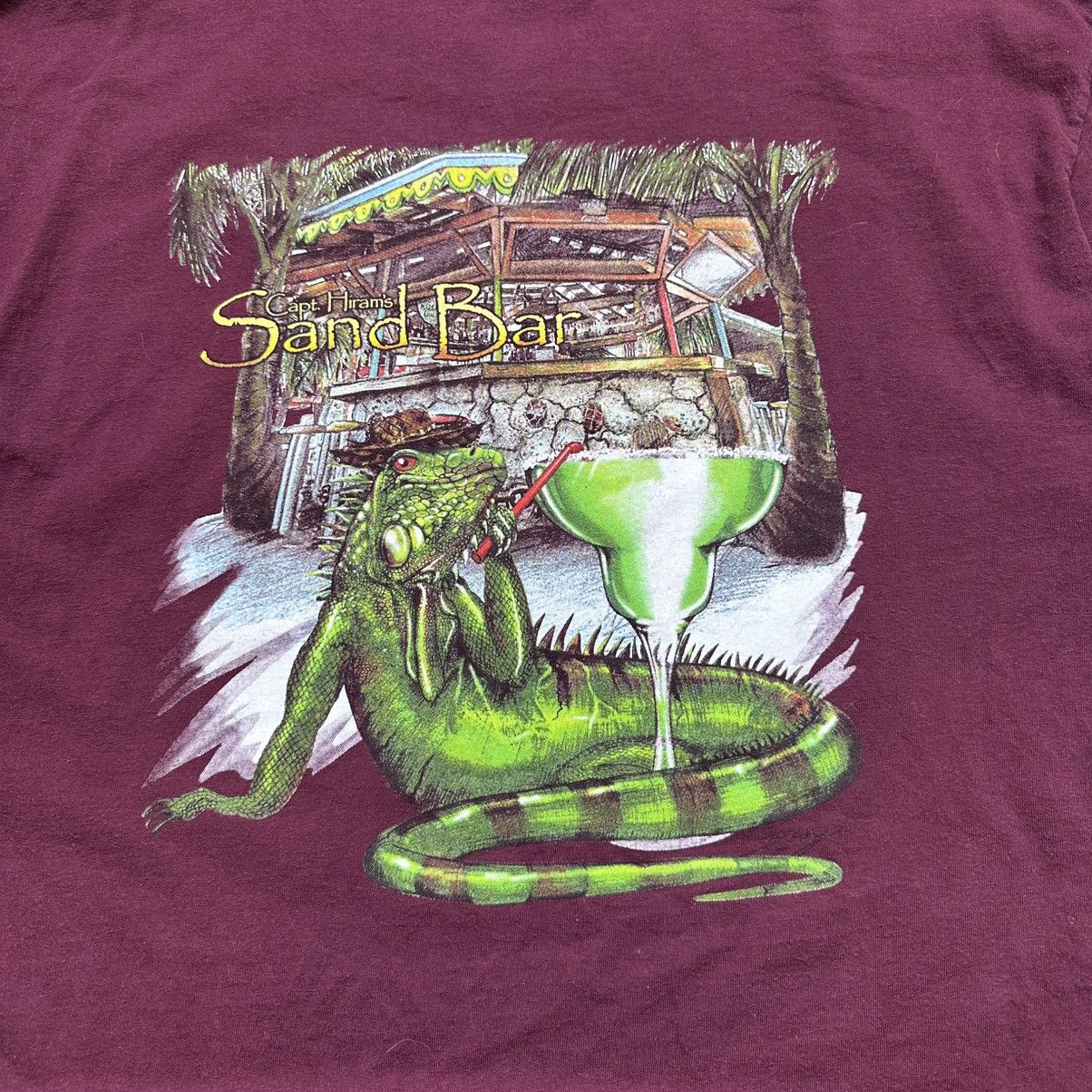 Gildan Vintage Y2K Burgundy Lizard Tiki Bar Outdoor Beach Shirt Size US XL / EU 56 / 4 - 2 Thumbnail