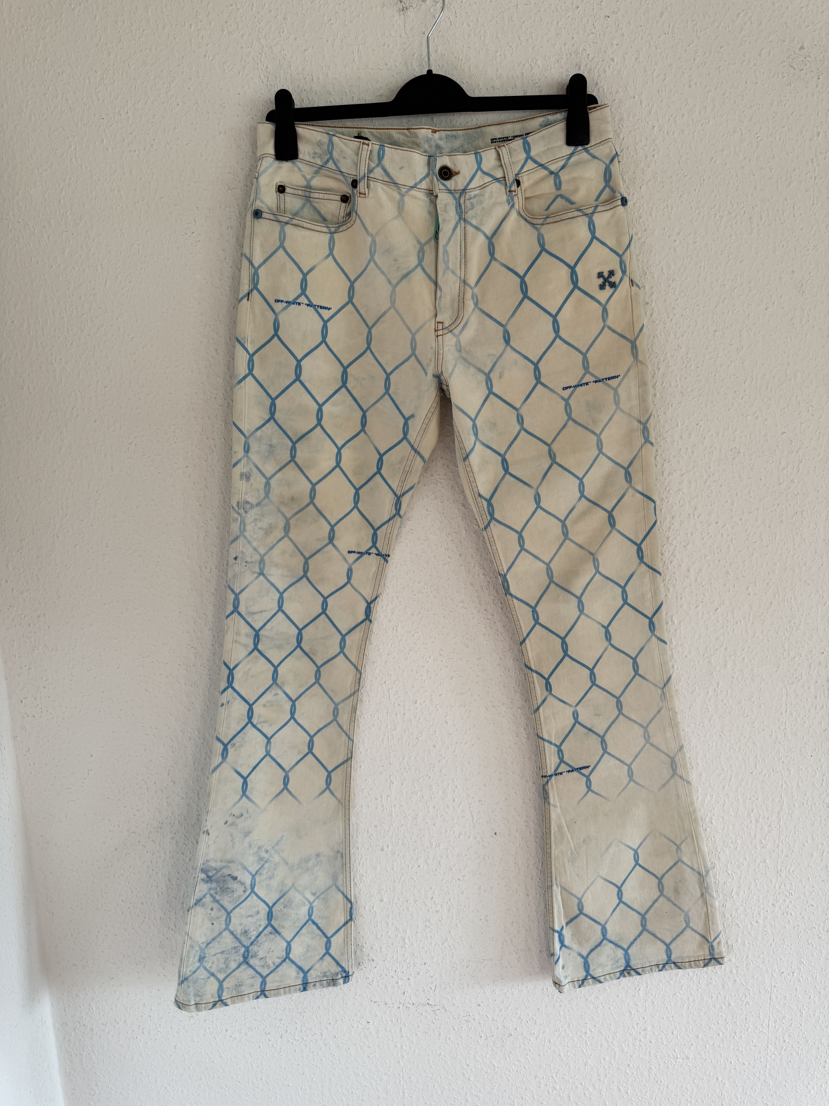 Off-White Flared fence-print jeans Size US 34 / EU 50 - 2 Thumbnail