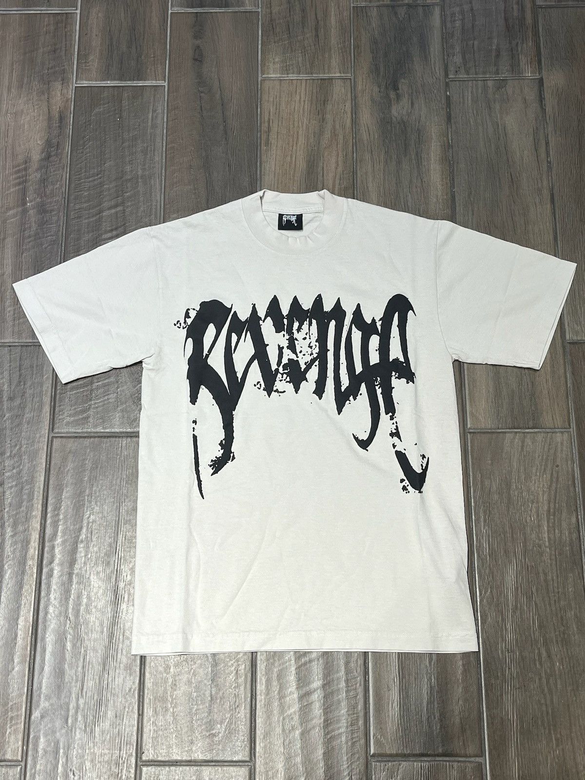 Revenge REVENGE “SAINT MICHAELS ARCH LOGO” TEE - SIZE LARGE Size US L / EU 52-54 / 3 - 1 Thumbnail