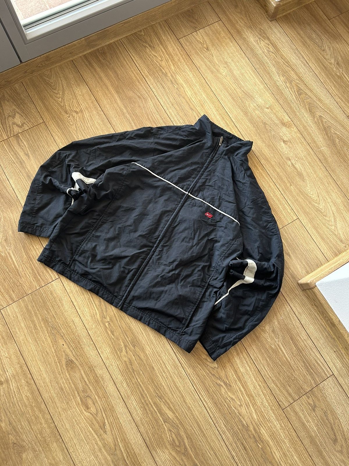 Nike × Vintage Vintage Nike 00s track jacket Size US M / EU 48-50 / 2 - 1 Thumbnail