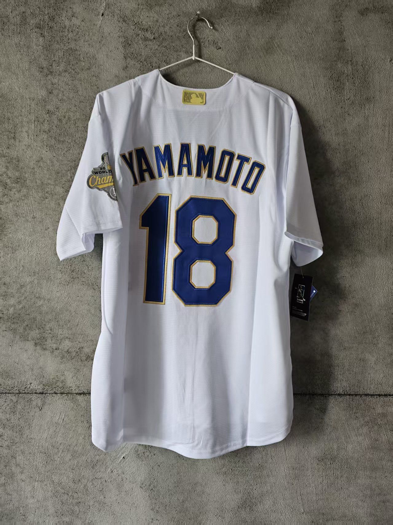 MLB 2026 Los Angeles Dodgers 18 Yoshinobu Yamamoto Jersey Size US M / EU 48-50 / 2 - 1 Thumbnail