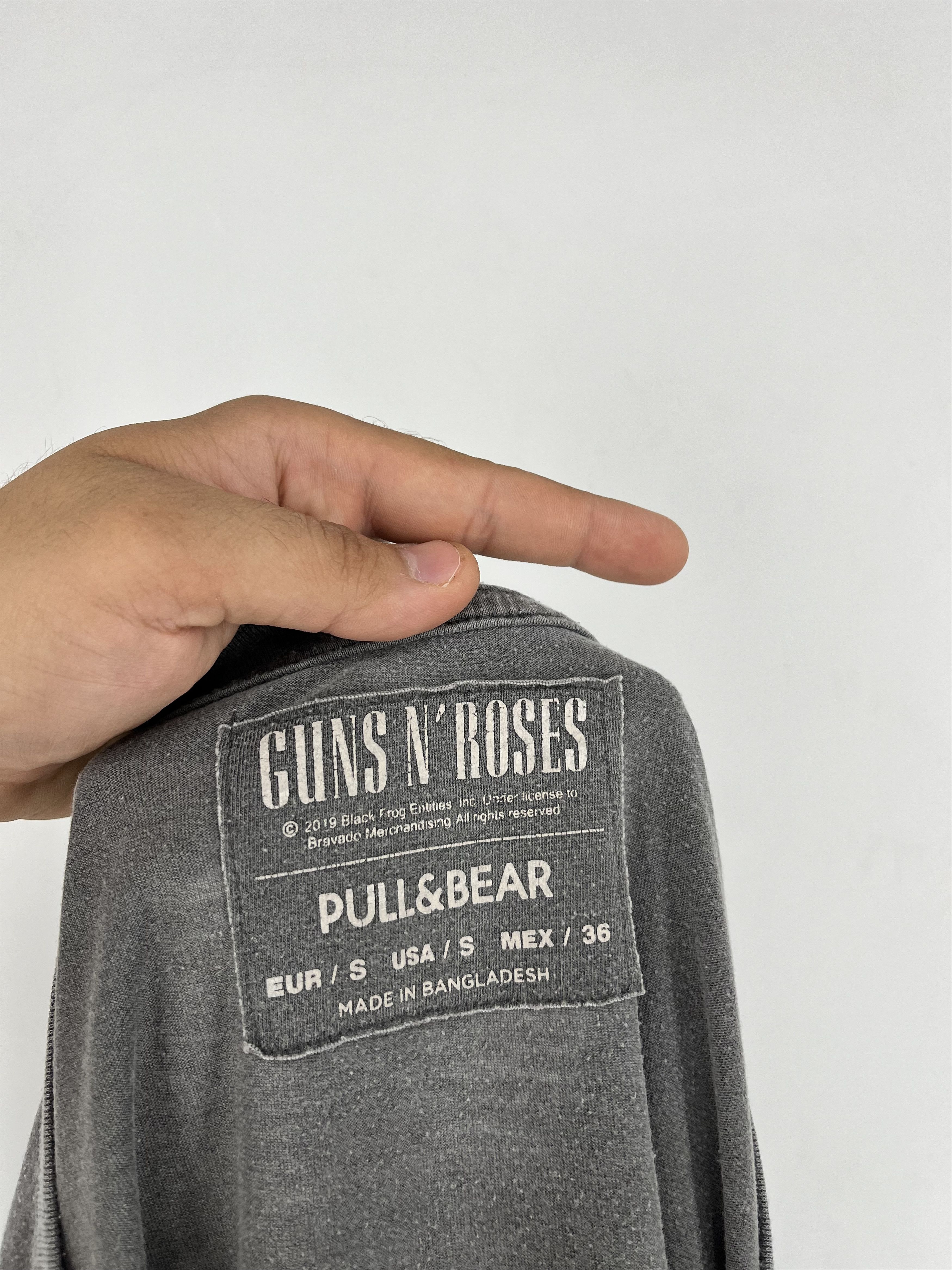Band Tees × Vintage Vintage Guns N’ Roses 🌹 Big Logo Double Sided T-Shirt Size US S / EU 44-46 / 1 - 9 Thumbnail