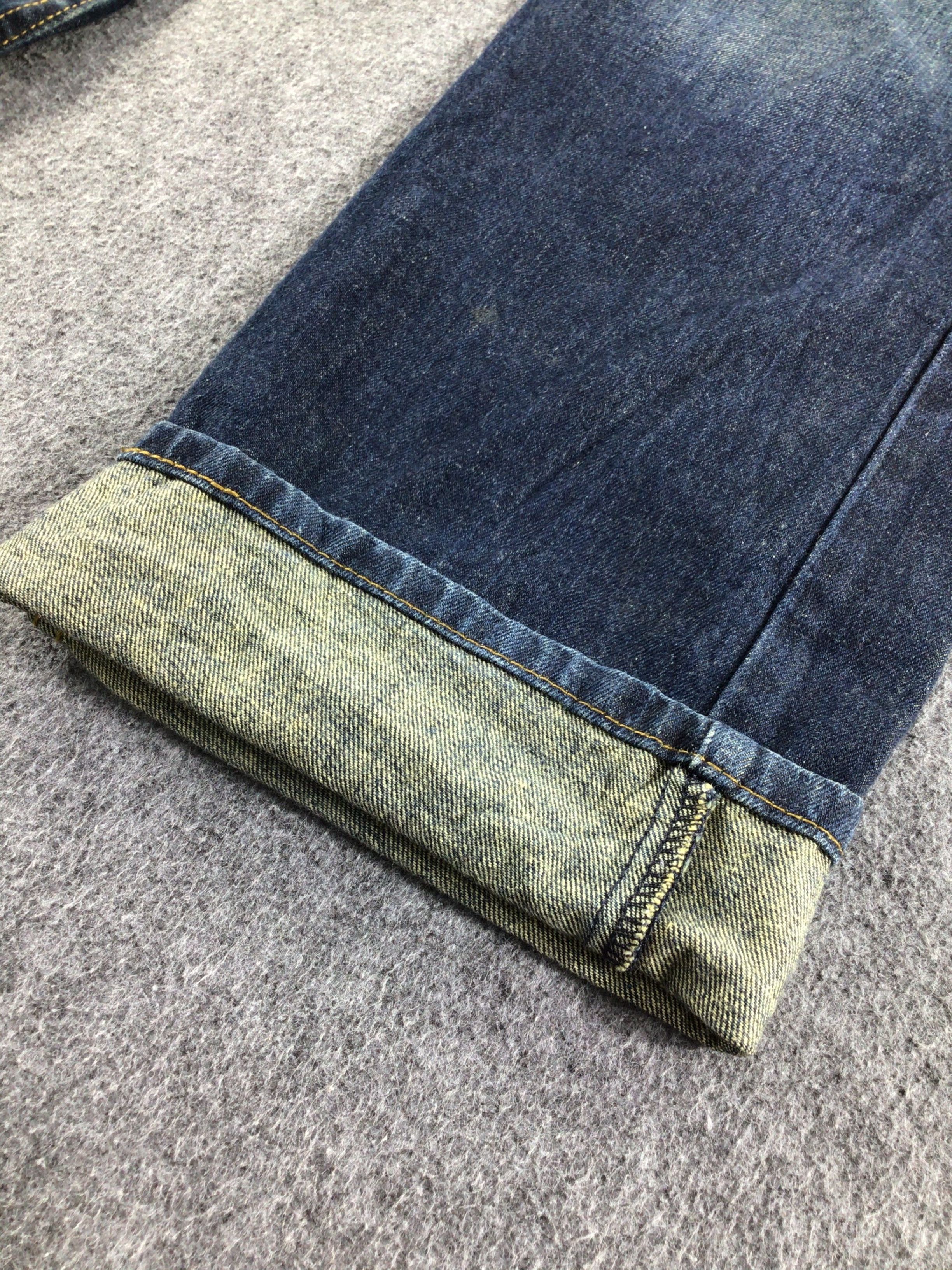 Levi's Vintage Levis 569 Jeans Blue Wash Denim -J499 Size US 35 - 7 Thumbnail
