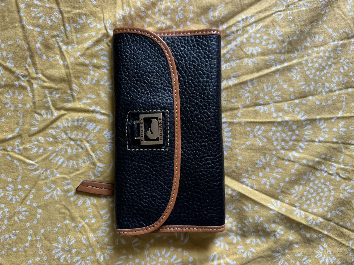 Dooney & Bourke Dooney and Bourke Size ONE SIZE - 6 Thumbnail