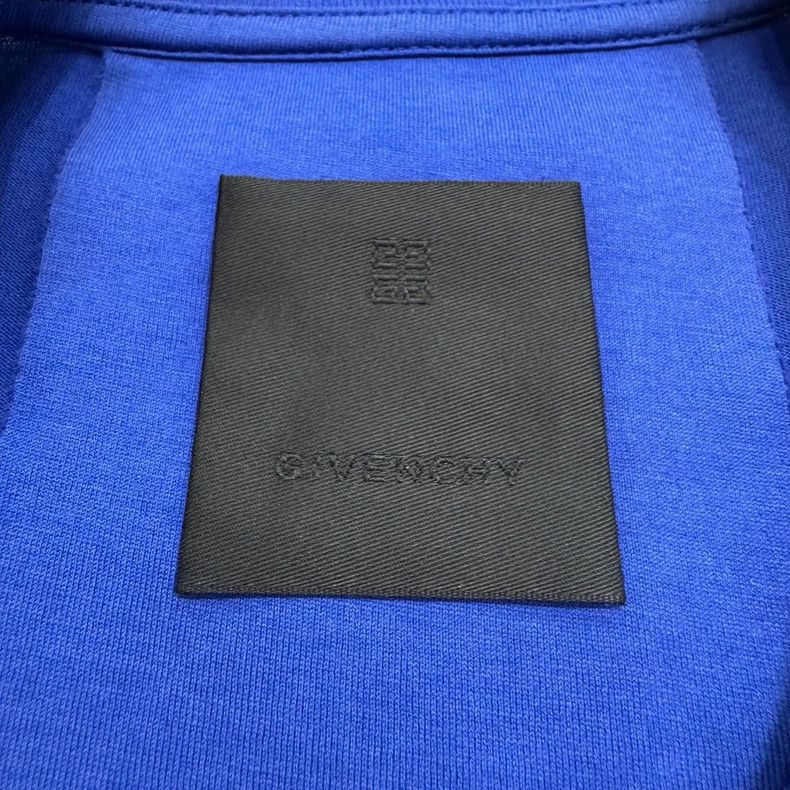 Givenchy Givenchy Dog Head Printed Short Sleeve Size US S / EU 44-46 / 1 - 2 Thumbnail