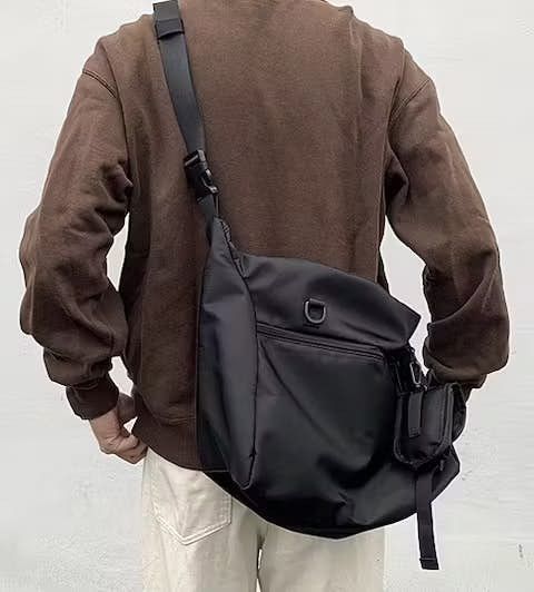 Japanese Brand Fashion y2k waterproof crossbody messenger bag Size ONE SIZE - 3 Thumbnail