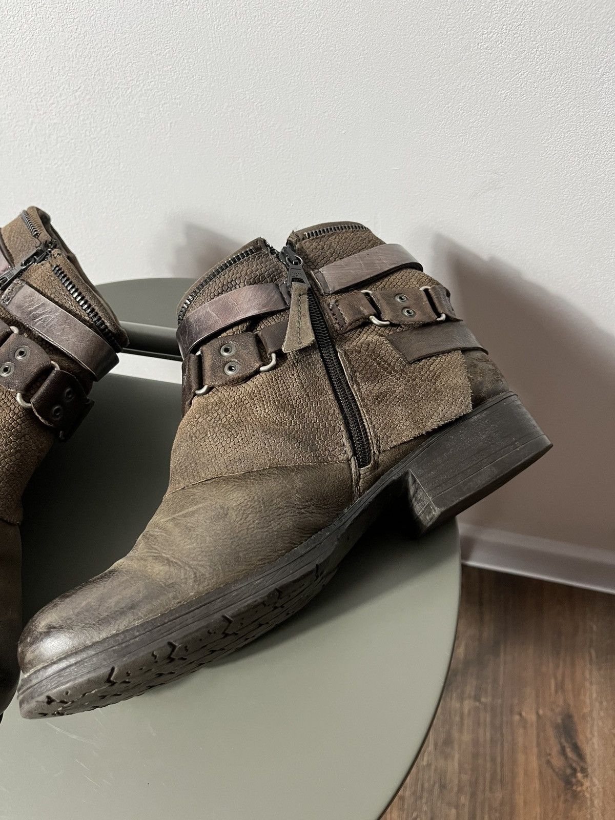 Vintage Avant-Garde Distressed Boots Size 39 – Grunge Military Style Size US 8 / IT 38 - 11 Thumbnail