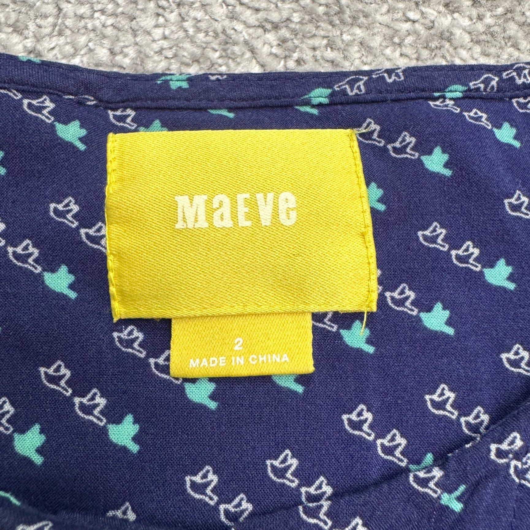 Vintage Maeve Bird Print Button Down Blouse Womens 2 Navy Blue Crew Neck Casual Long Sleeve Rayon Regular Size 2 Blue Women Mens Girls Size XS / US 0-2 / IT 36-38 - 6 Thumbnail