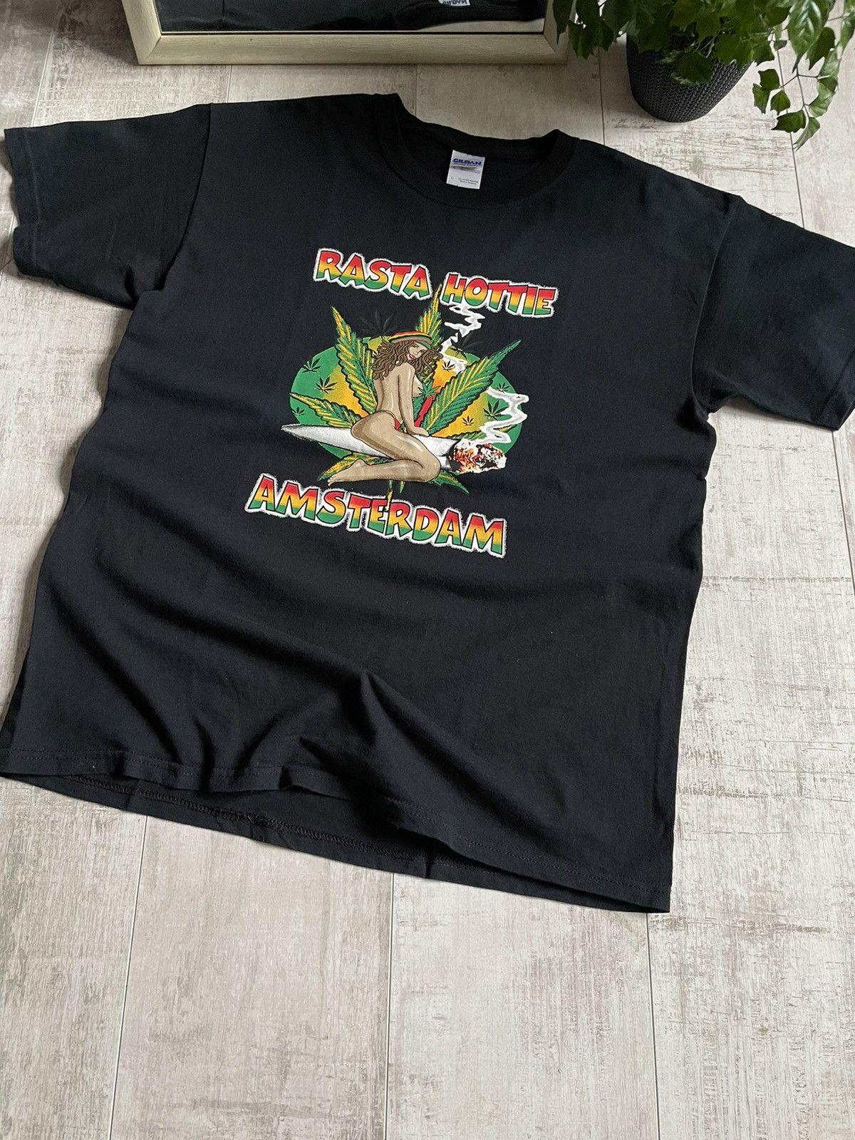 Vintage 90’s Sex Girls Rasta Hottie Amsterdam Blant T-Shirt Vintage Size US L / EU 52-54 / 3 - 2 Thumbnail