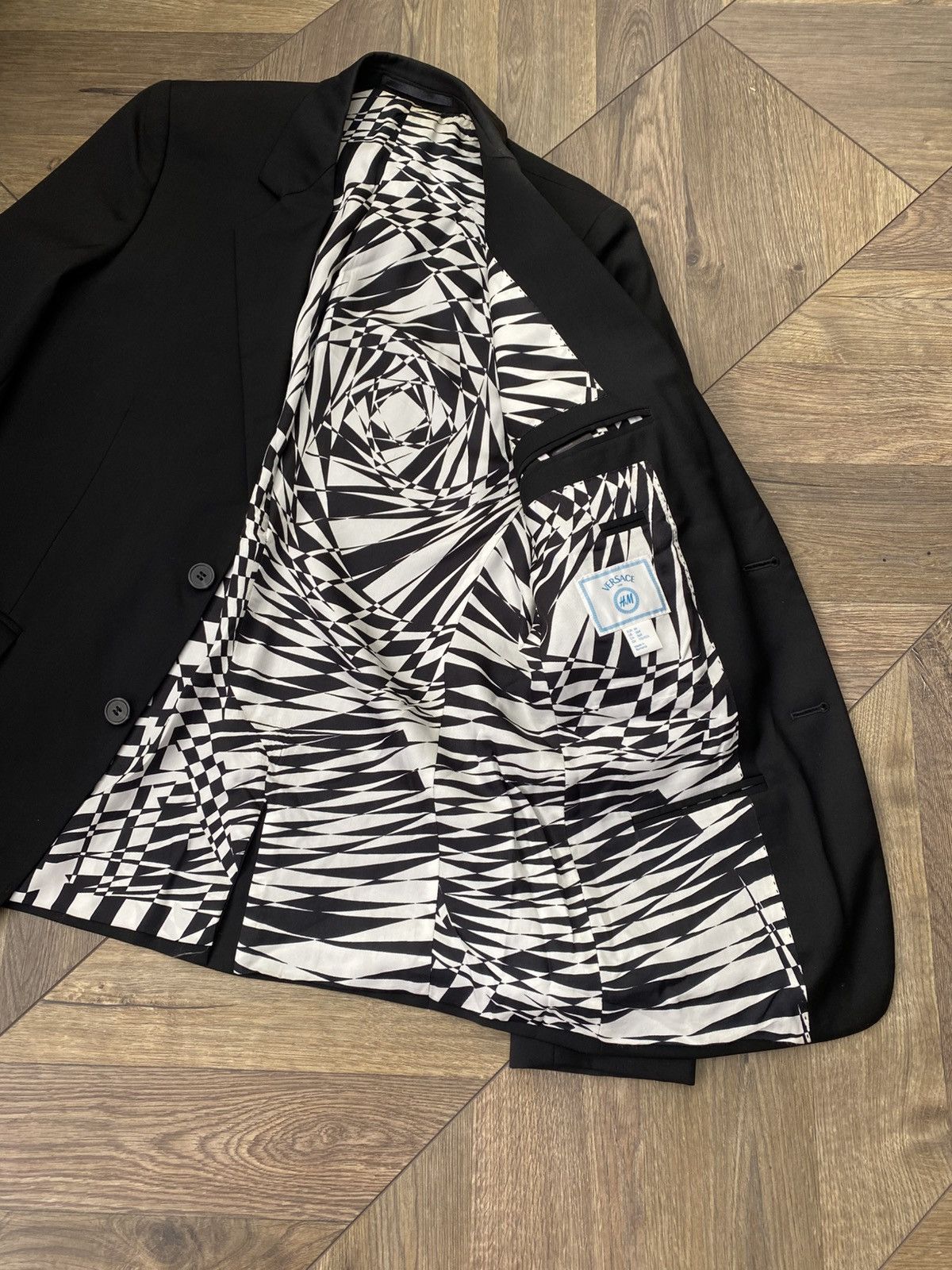H&M × Versace Vintage Versace x H&M suit Size 46R - 3 Thumbnail