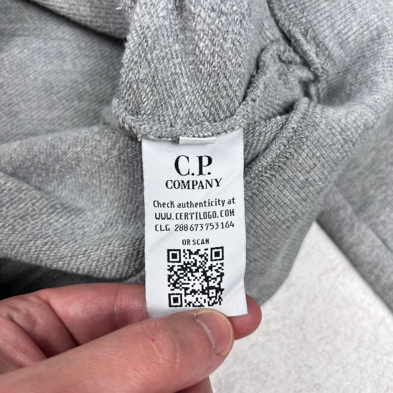 C.P. Company C.P. Company Grey Crew Neck Sweatshirt Arm Lens Logo Detail Size US S / EU 44-46 / 1 - 17 Thumbnail