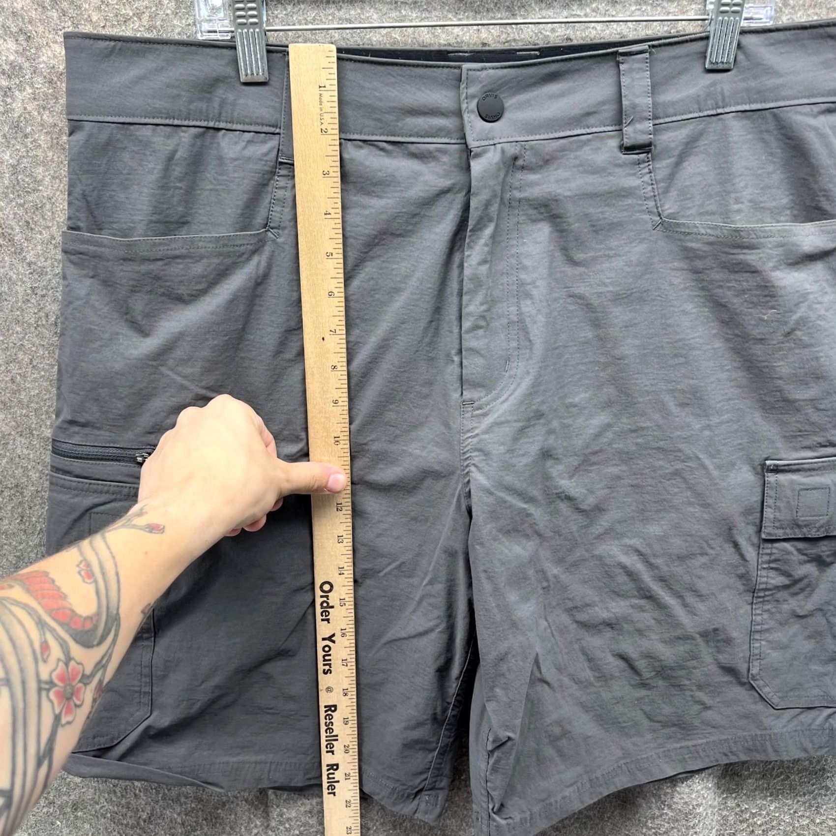 Orvis Orvis Shorts Men 36 Gray Cargo Flat Front Casual Cotton Outdoors Golf Mens Regular Color Gray 90s? Size US 36 / EU 52 - 5 Thumbnail