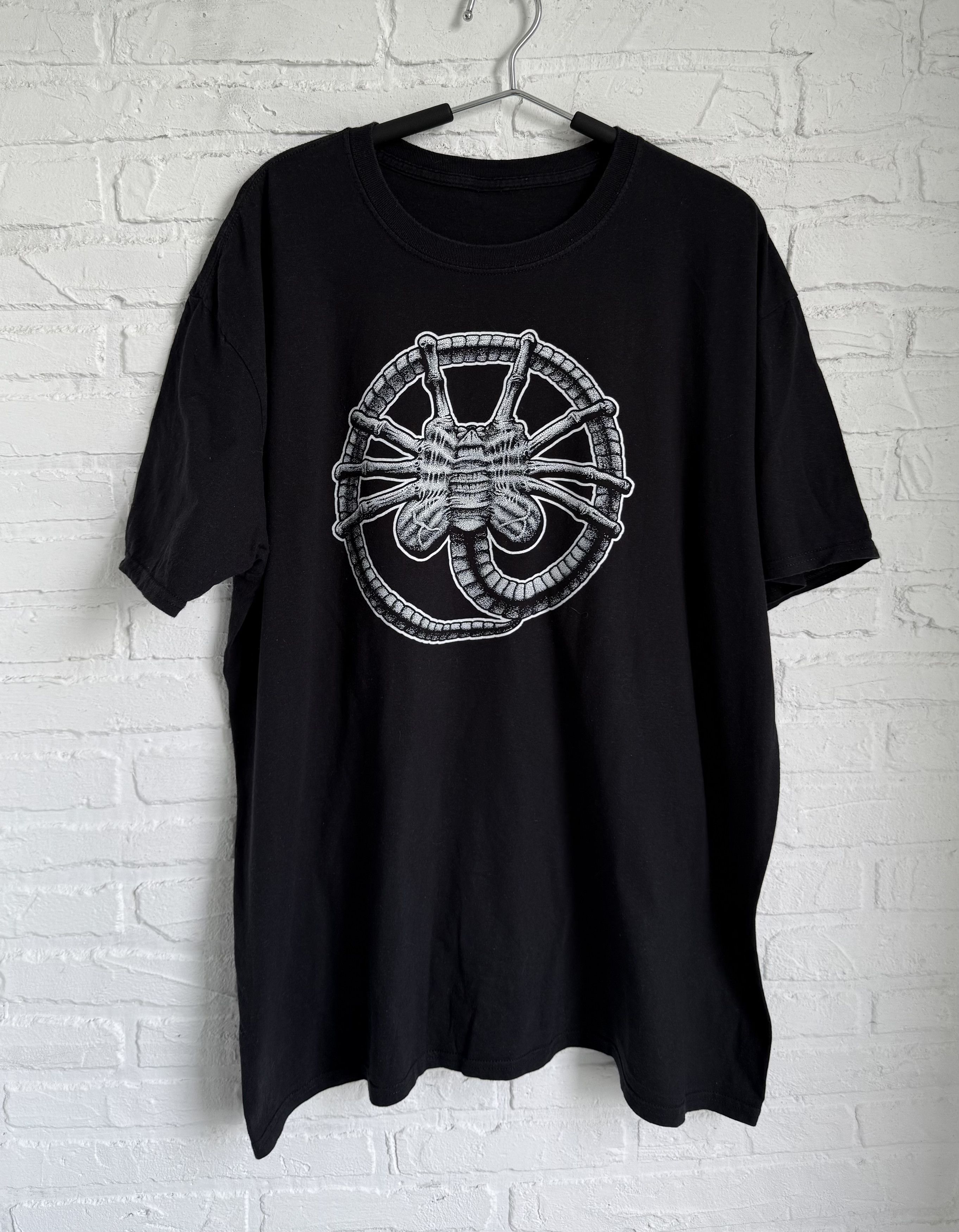 Vintage Vintage 2000s Alien movie promo t-shirt Size US XL / EU 56 / 4 - 1 Thumbnail