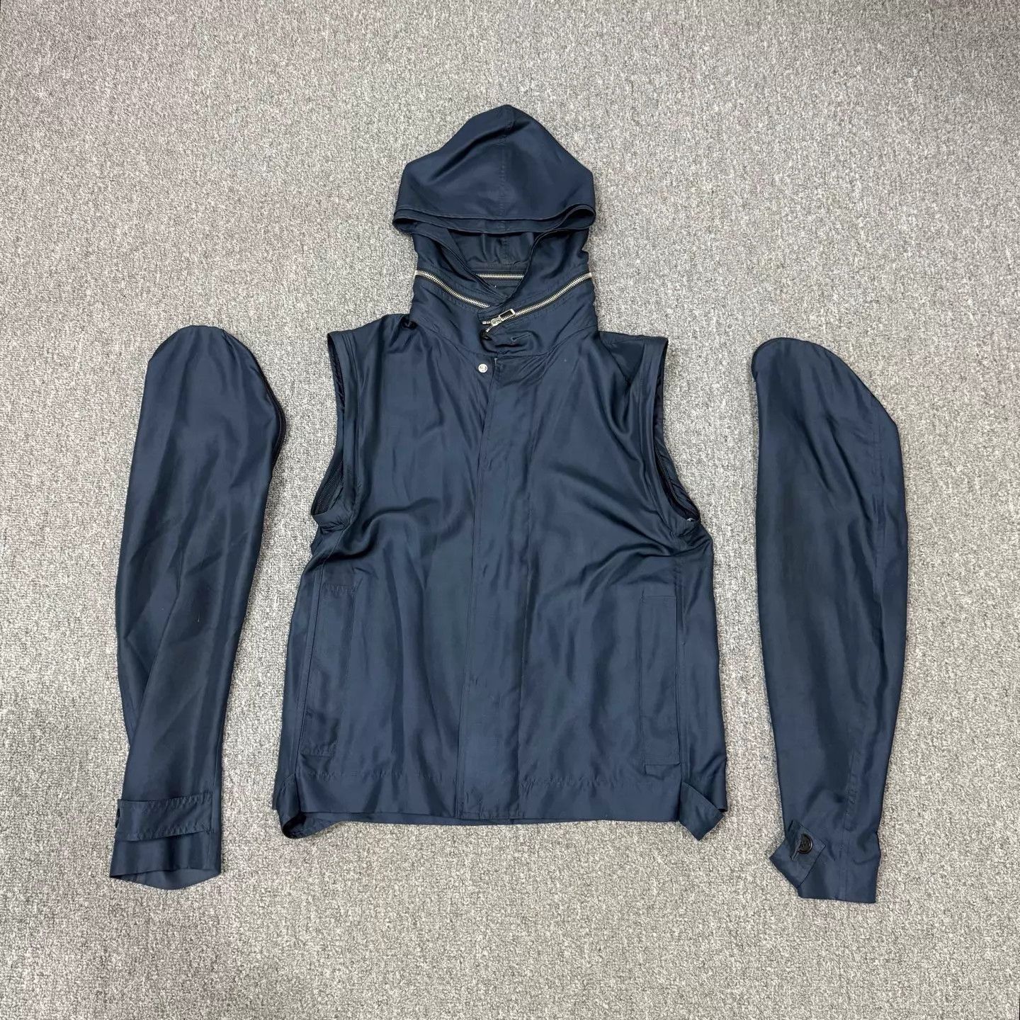 Dior Dior navy removable zip-up jacket 48 99 new Size US M / EU 48-50 / 2 - 4 Thumbnail