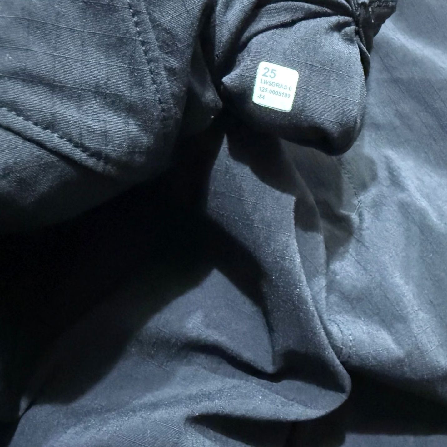 Lululemon Lululemon SLNSH Jogger Pants 25 Nylon Ripstop Utility Athletic Black Women Pants 25 Inseam 32 Slnsh Tech Size 26" / US 2 / IT 38 - 5 Thumbnail