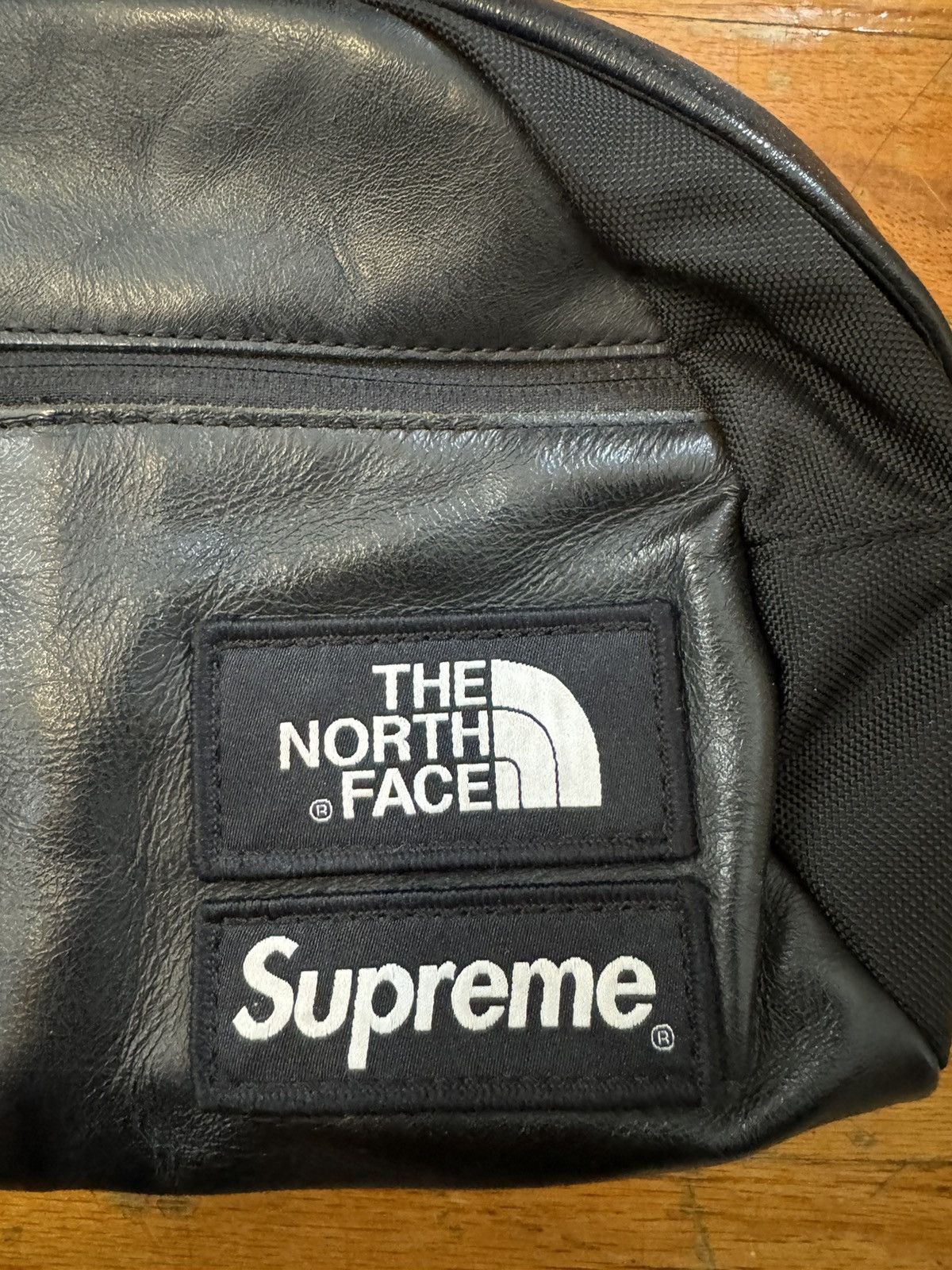 Supreme × The North Face Supreme x North face leather Fanny pack Size ONE SIZE - 2 Thumbnail
