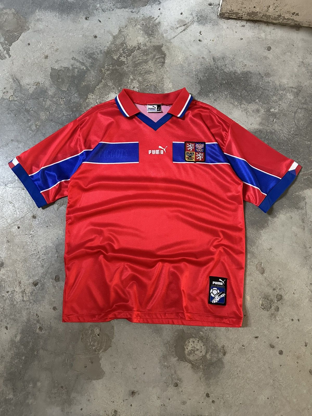 Puma Puma Czech Republic 1998-00 Home Size US L / EU 52-54 / 3 - 1 Thumbnail