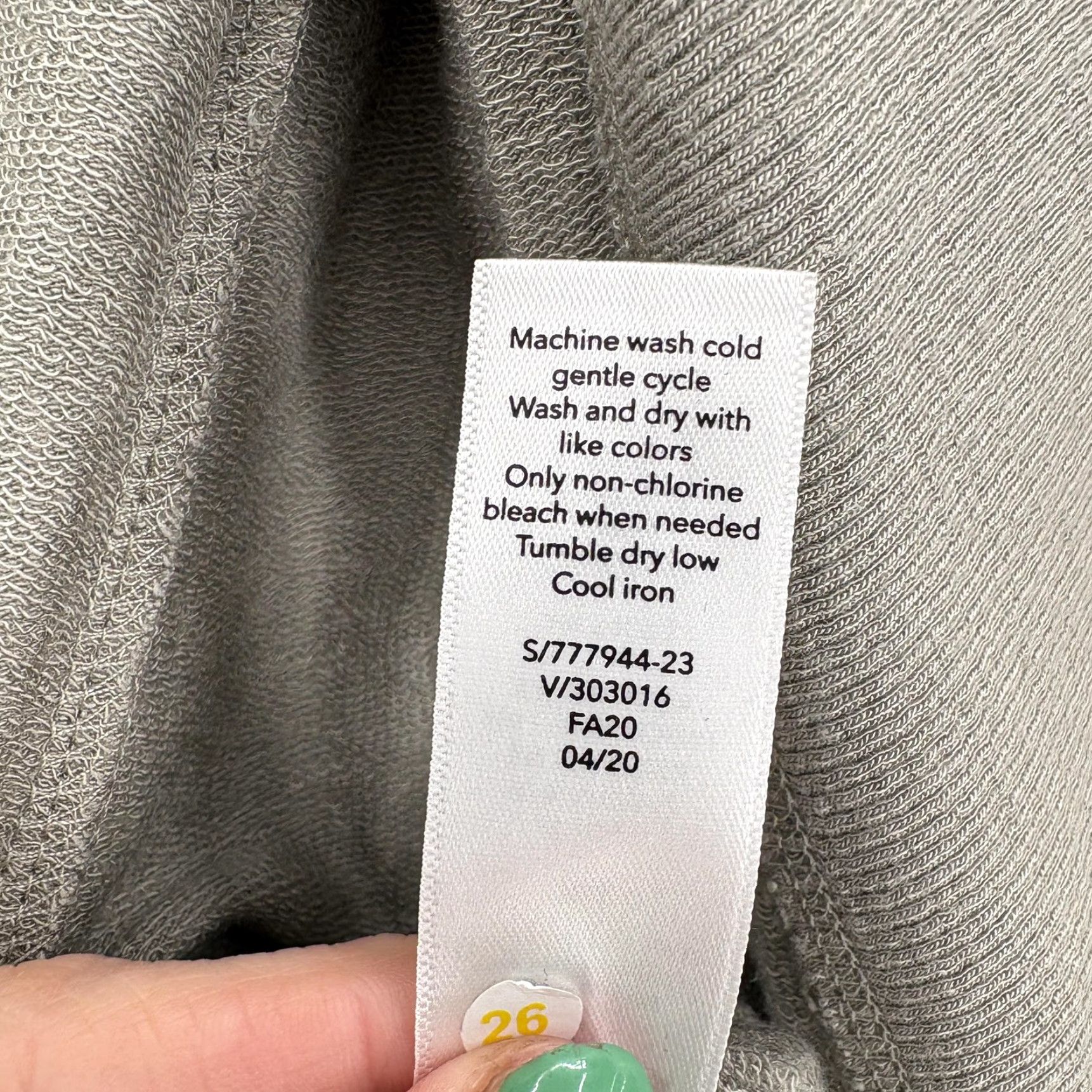 Athleta Athleta Cardigan Womens XS Gray V-Neck Open Front Thumbholes Lightweight Sweater Size XS / US 0-2 / IT 36-38 - 6 Thumbnail