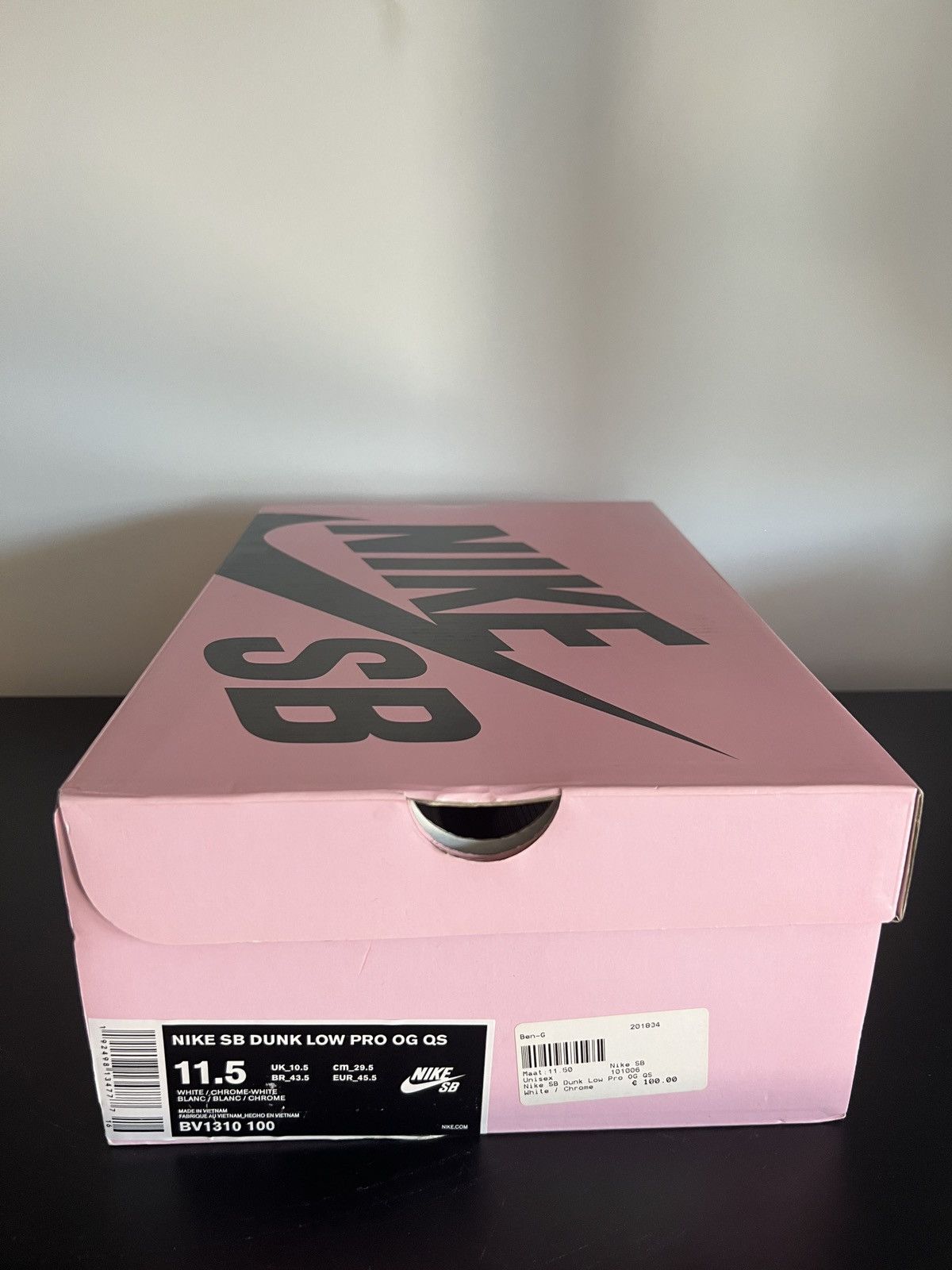 Nike NIKE X DIAMOND SB DUNK LOW PRO WHITE Size US 11.5 / EU 44-45 - 9 Thumbnail