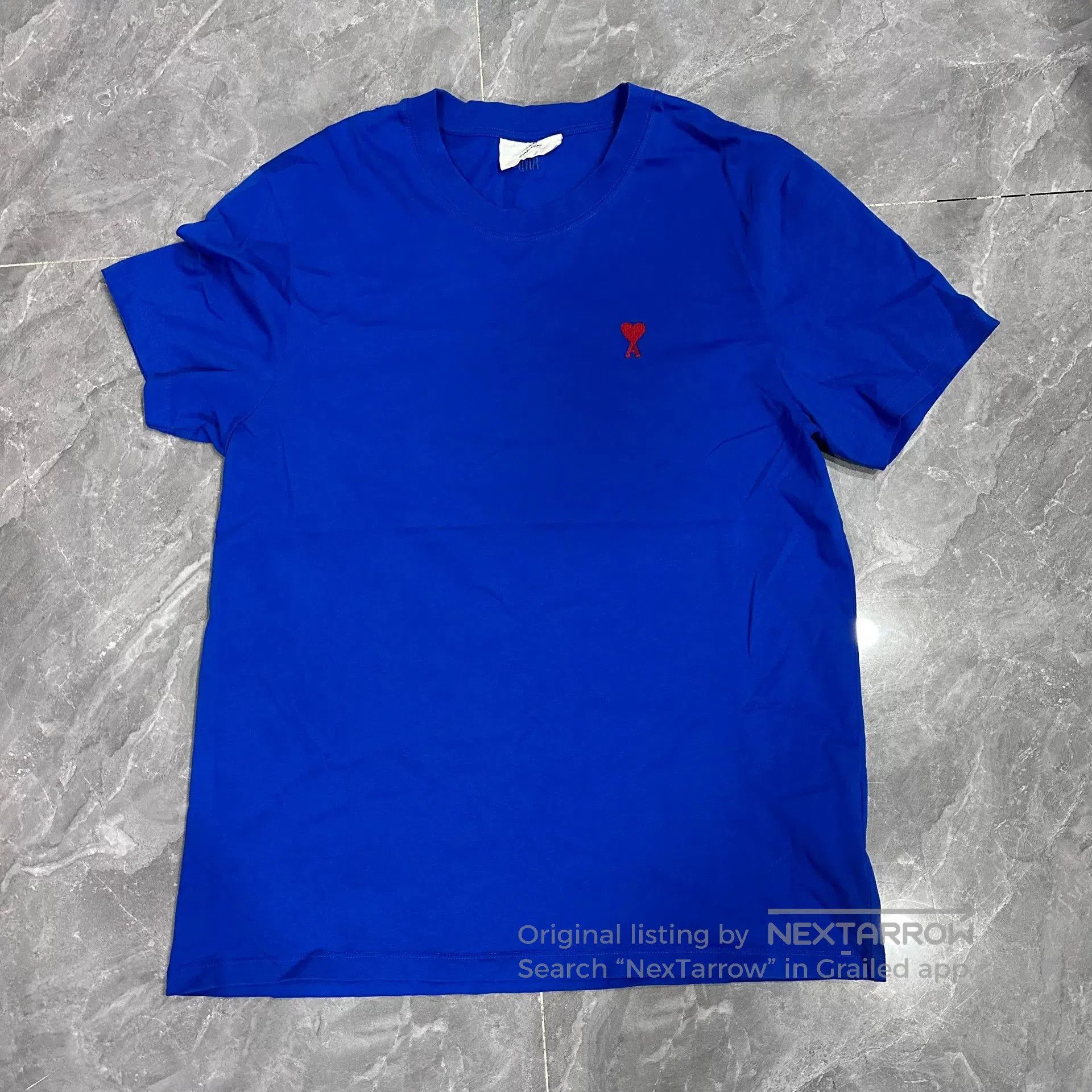 AMI AMI PARIS Klein Blue Heart Embroidered Tee. Size US XL / EU 56 / 4 - 1 Thumbnail