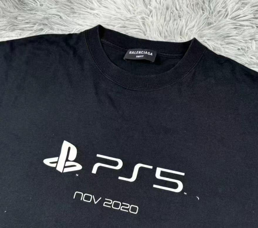 Balenciaga Balenciaga collaboration PS5 short sleeved s 2410-Nextarrow Size US XS / EU 42 / 0 - 3 Thumbnail