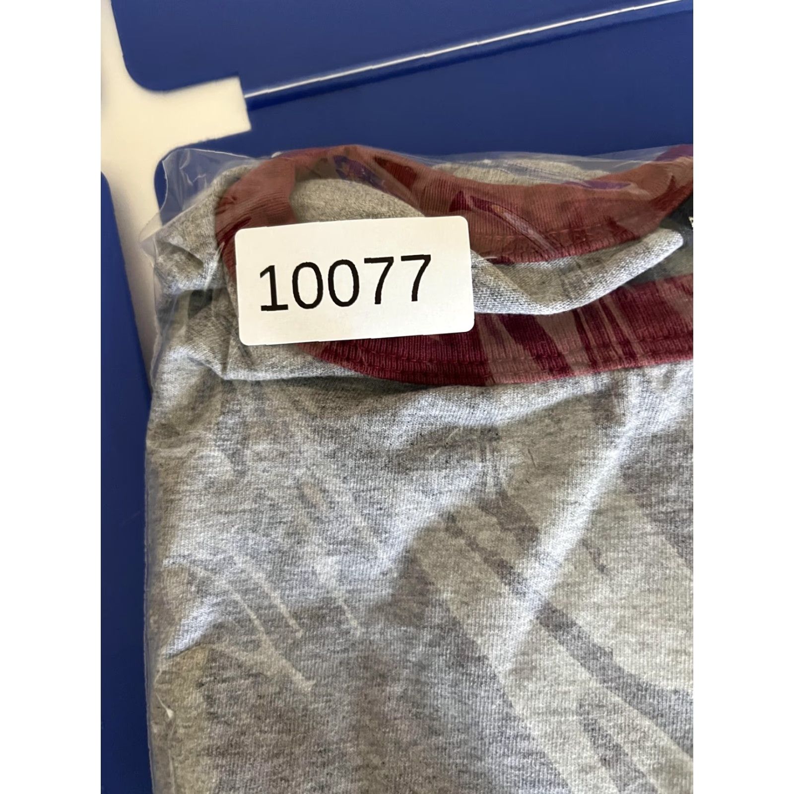 American Eagle Outfitters VINTAGE American Eagle Outfitters Rugby Long Sleeve Shirt Mens Large Gray Y2K Size US L / EU 52-54 / 3 - 8 Thumbnail