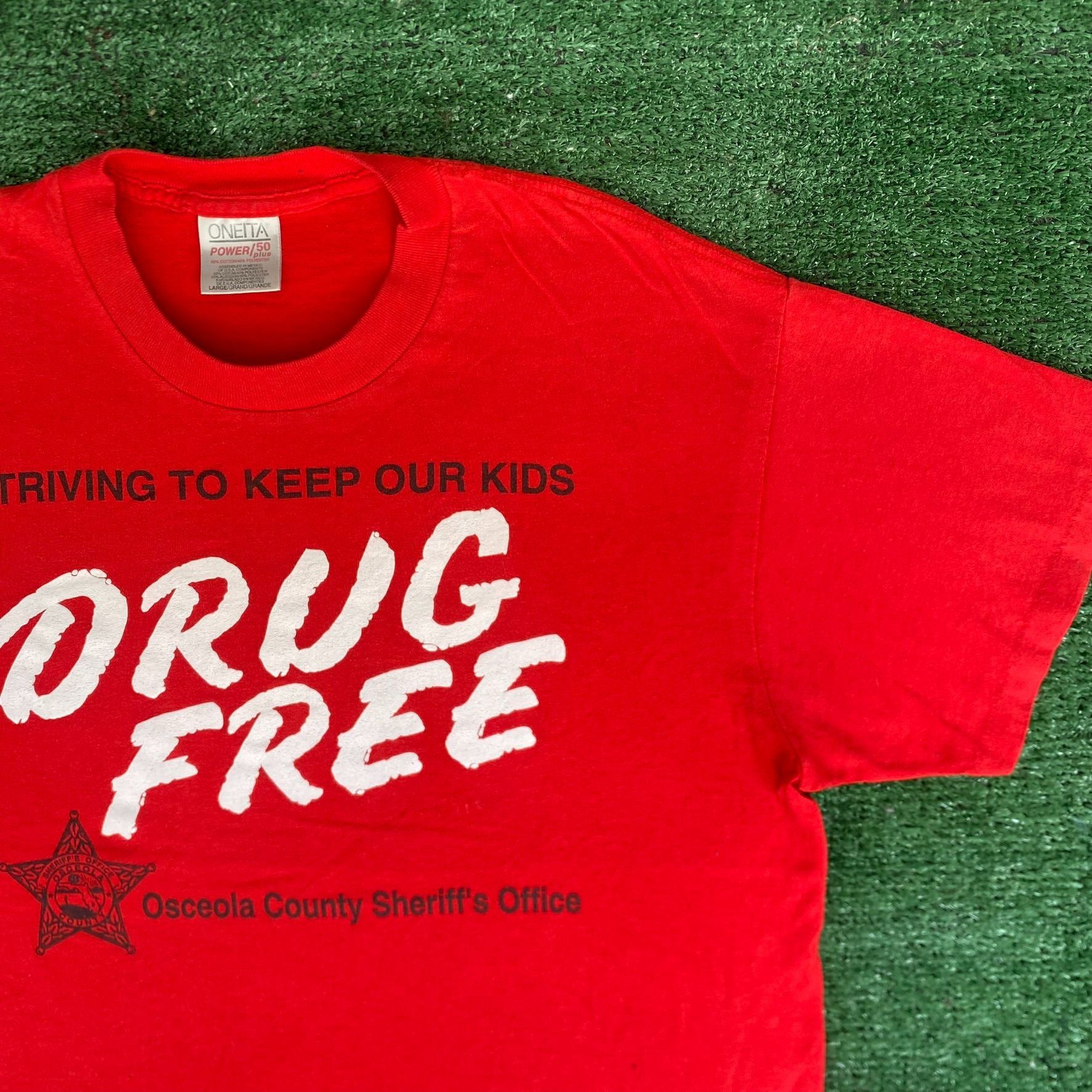 Vintage Vintage 90s Drug Free Shirt DARE Logo Single Stitch Tee Size US L / EU 52-54 / 3 - 2 Thumbnail