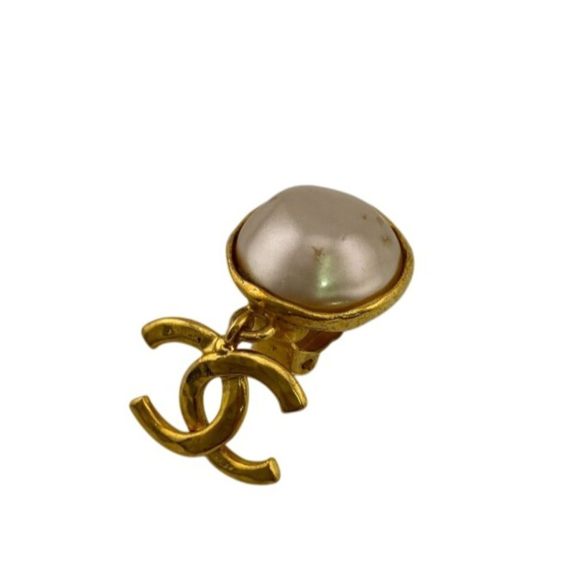 Chanel CHANEL 93P Coco Mark Earrings, Gold Jewelry Size ONE SIZE - 1 Thumbnail