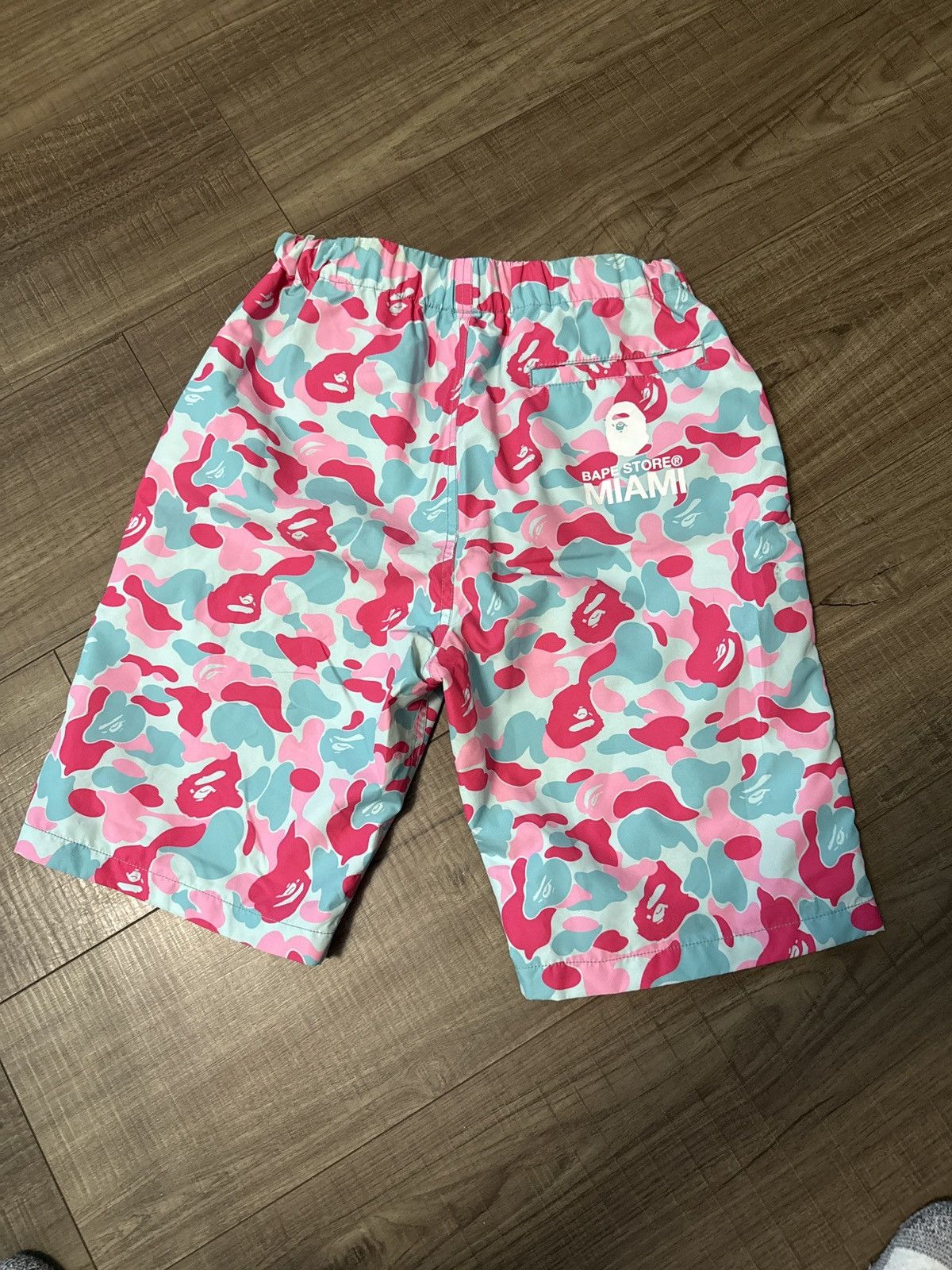 Bape Bape store miami swimtrunks Size US 27 - 5 Thumbnail