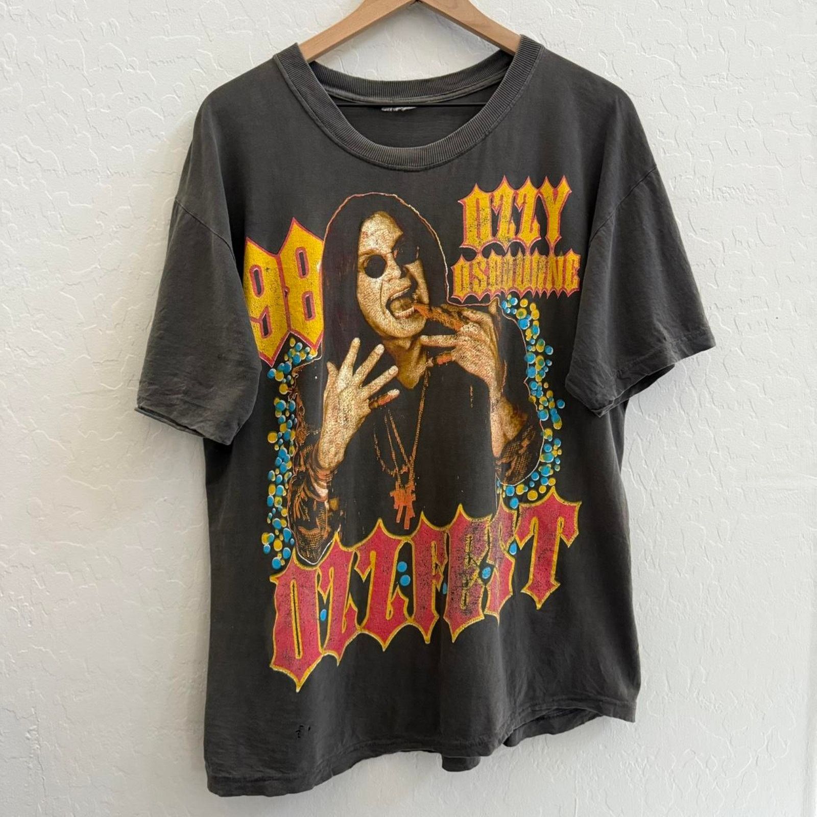 Other Vintage 1998 Ozzy Osbourne Rap Tee Size US XL / EU 56 / 4 - 1 Thumbnail