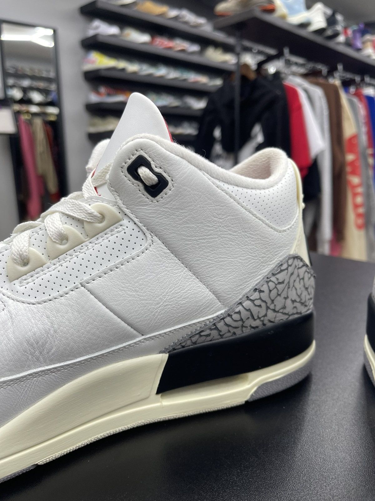 Jordan Brand Size 13 - Jordan 3 Reimagined Size US 13 / EU 46 - 7 Thumbnail